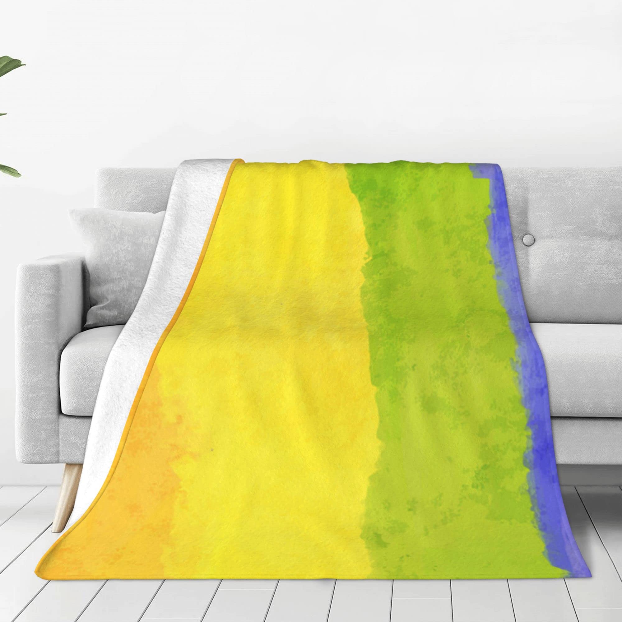 Soft & Warm Fleece Blankets for Couch, Sofa & Bed - All-Season Cozy Throw Blankets for Women & Men | Summer Cooling Fuzzy Blanket with LGBT Pride Flag Design | Perfect for Lounging, Netflix Nights & Gift Giving