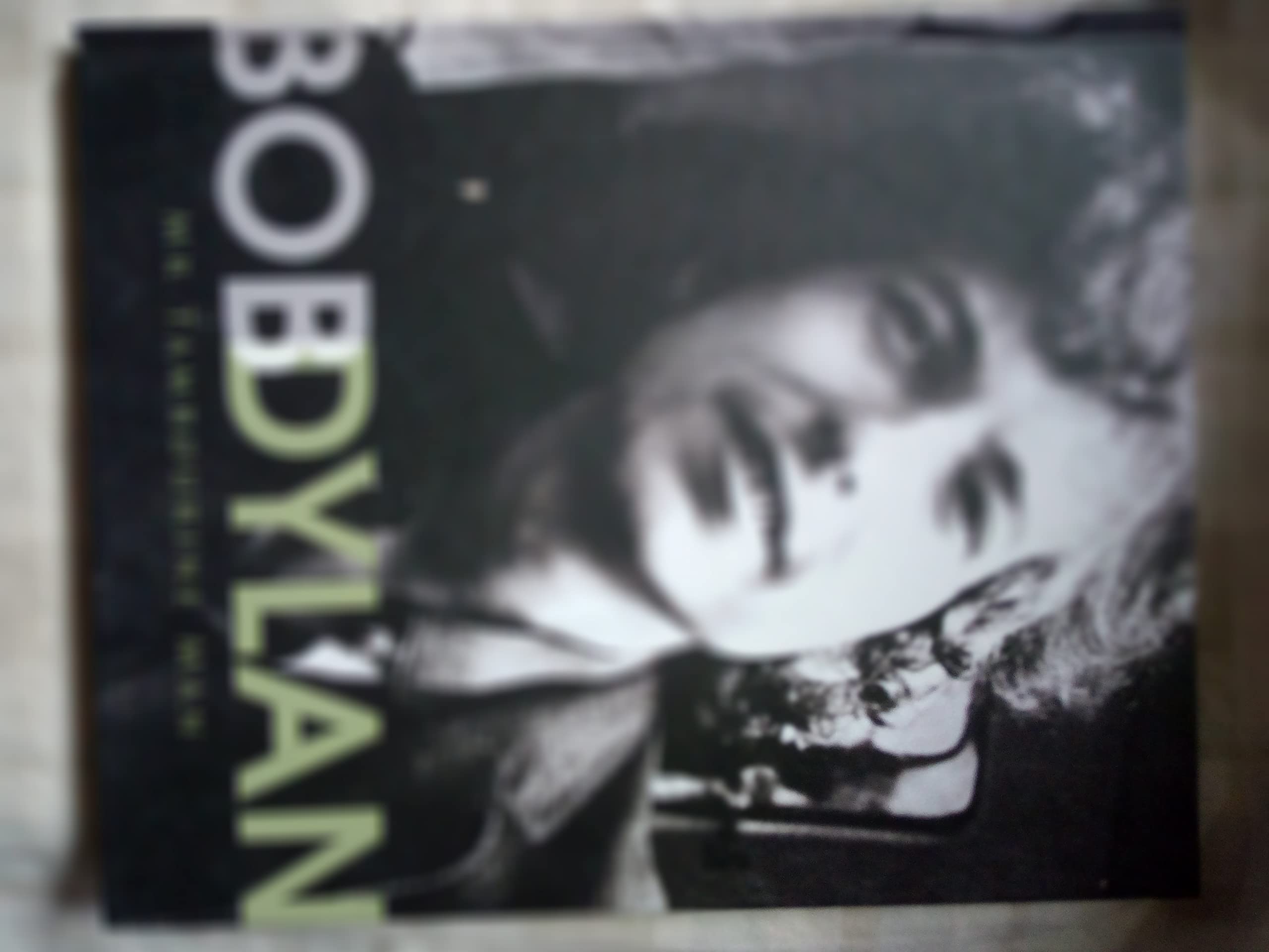 Bob Dylan: Mr Tambourine Man - Vintage Vinyl Record & Classic Folk Music Album - Perfect for Music Collectors, Vinyl Enthusiasts, and Retro Home Decor