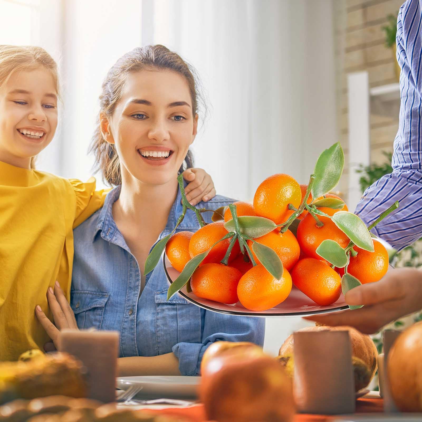 WILLBOND 15-Piece Artificial Mini Orange Cluster - Realistic Fake Tangerine Decor for Kitchen Table, Fruit Bowl & Party Tray - Perfect for Home, Wedding, Thanksgiving & Christmas Decoration