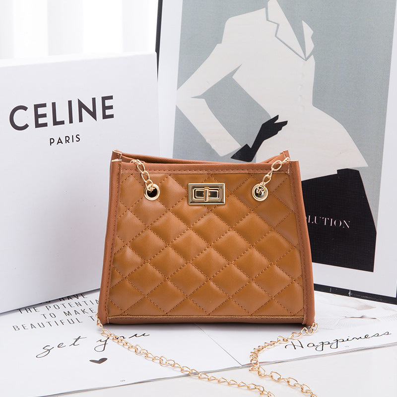 Stylish Mini Chain Shoulder Bag for Women - Small Square Crossbody Purse with Rhombus Sewing Design | Perfect for Parties, Dating & Daily Use