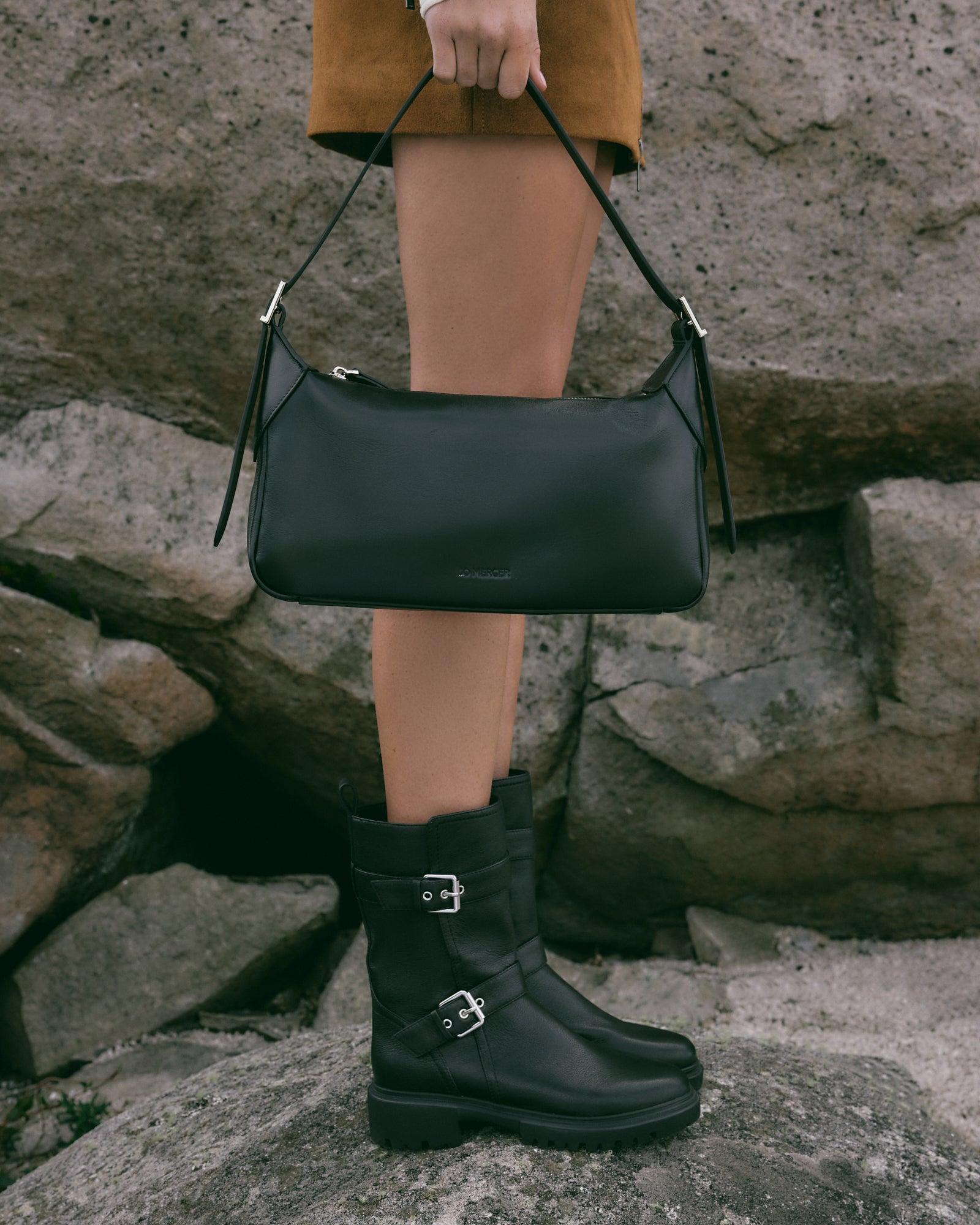 FLORENCE Black Leather Shoulder Bag for Women - Stylish & Durable Crossbody Purse - Perfect for Work, Travel & Everyday Use