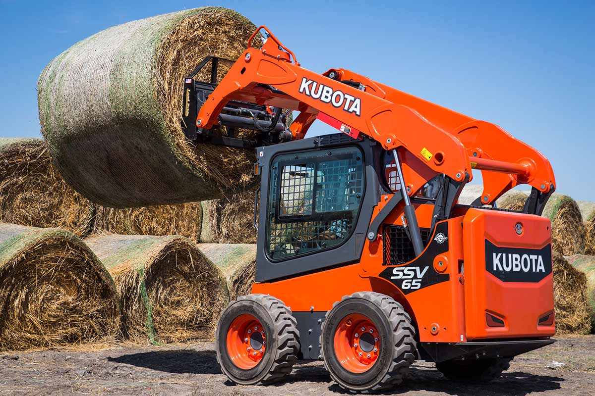 Kubota SSV65 Wheeled Skid Steer Loader - 64HP Compact Track Loader for Construction, Landscaping & Farm Use
