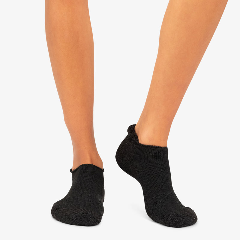 Thorlo Unisex Rolltop Tennis Socks - Black | Cushioned Athletic Socks for Men & Women | Perfect for Tennis, Running & Sports Activities