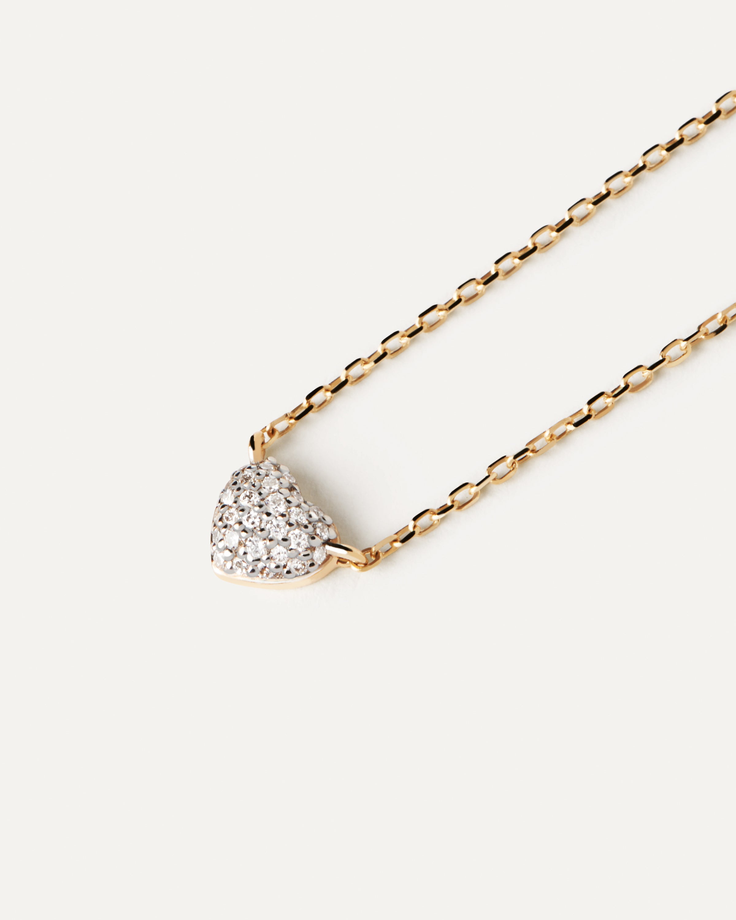 Elegant Diamond and Gold Solitaire Heart Necklace - Perfect for Valentine's Day Gifts, Anniversaries & Romantic Occasions