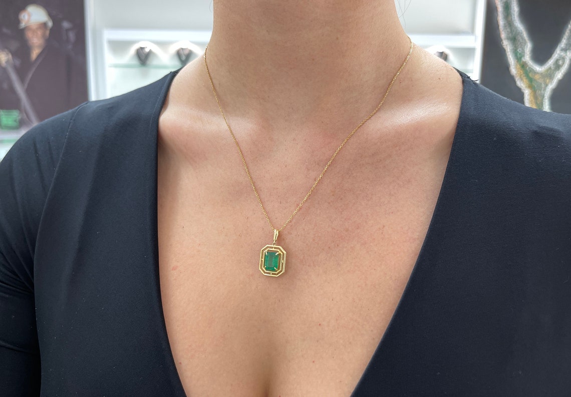 3.18ct 14K Gold Emerald Cut Solitaire Pendant - Modern Geometric Dark Green Emerald Prong Necklace for Women, Elegant Gift for Anniversary, Birthday & Special Occasions