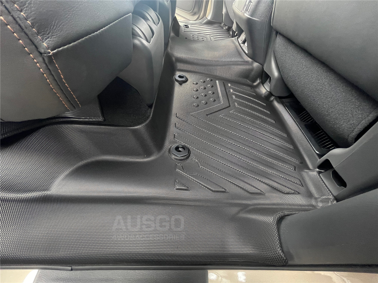 5D Custom Fit Car Floor Mats for Infiniti QX80 Z62 (2015-2019) - All-Weather Protection, Non-Slip Design - Perfect for Daily Commutes, Road Trips & Family Adventures