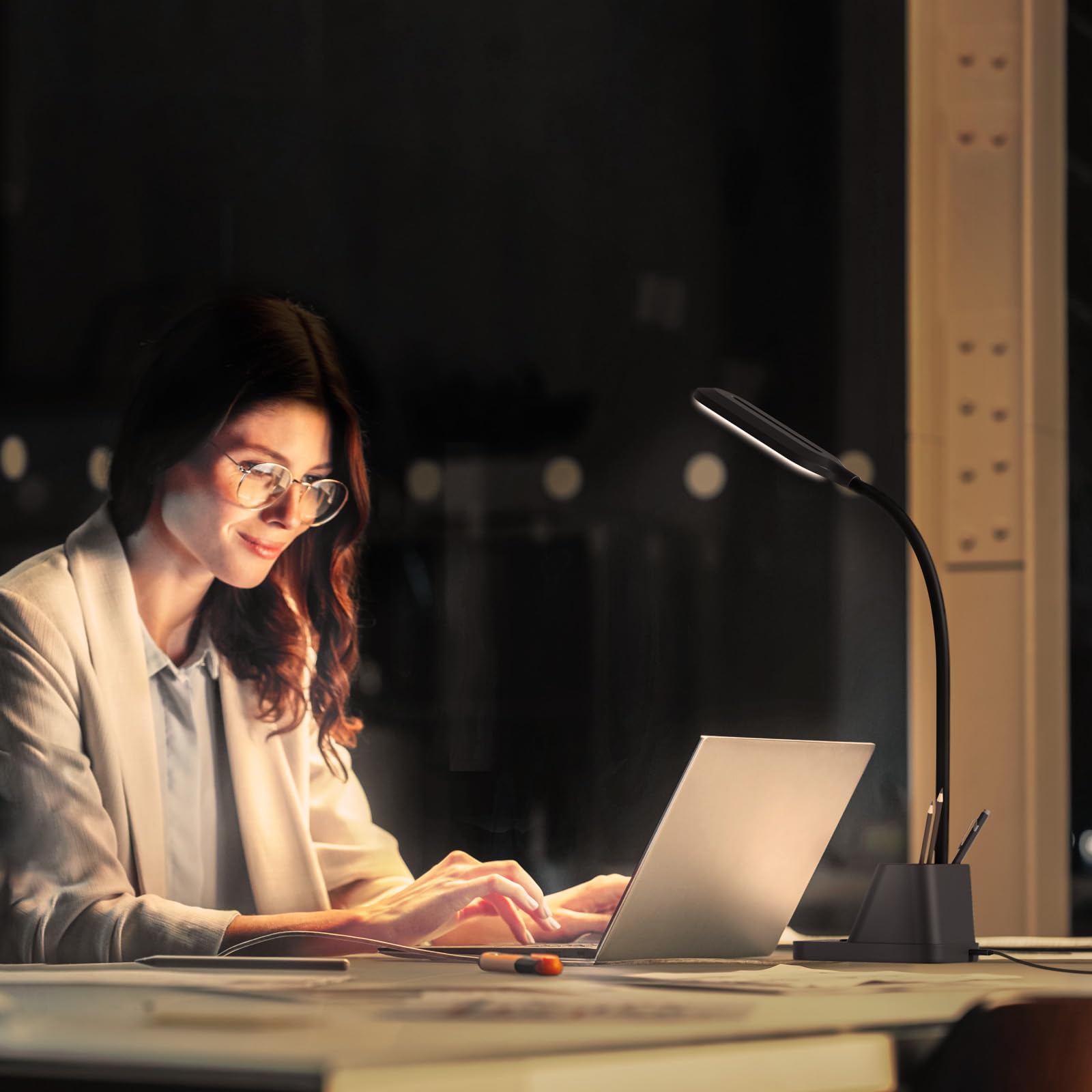 AXX LED Desk Lamp with USB Charging Port - Adjustable Gooseneck Study Light for Home Office, Bedroom & College Dorm - 650LM Brightness, Timer Function, Pen Holder - Perfect for Reading, Working & Studying (Black)