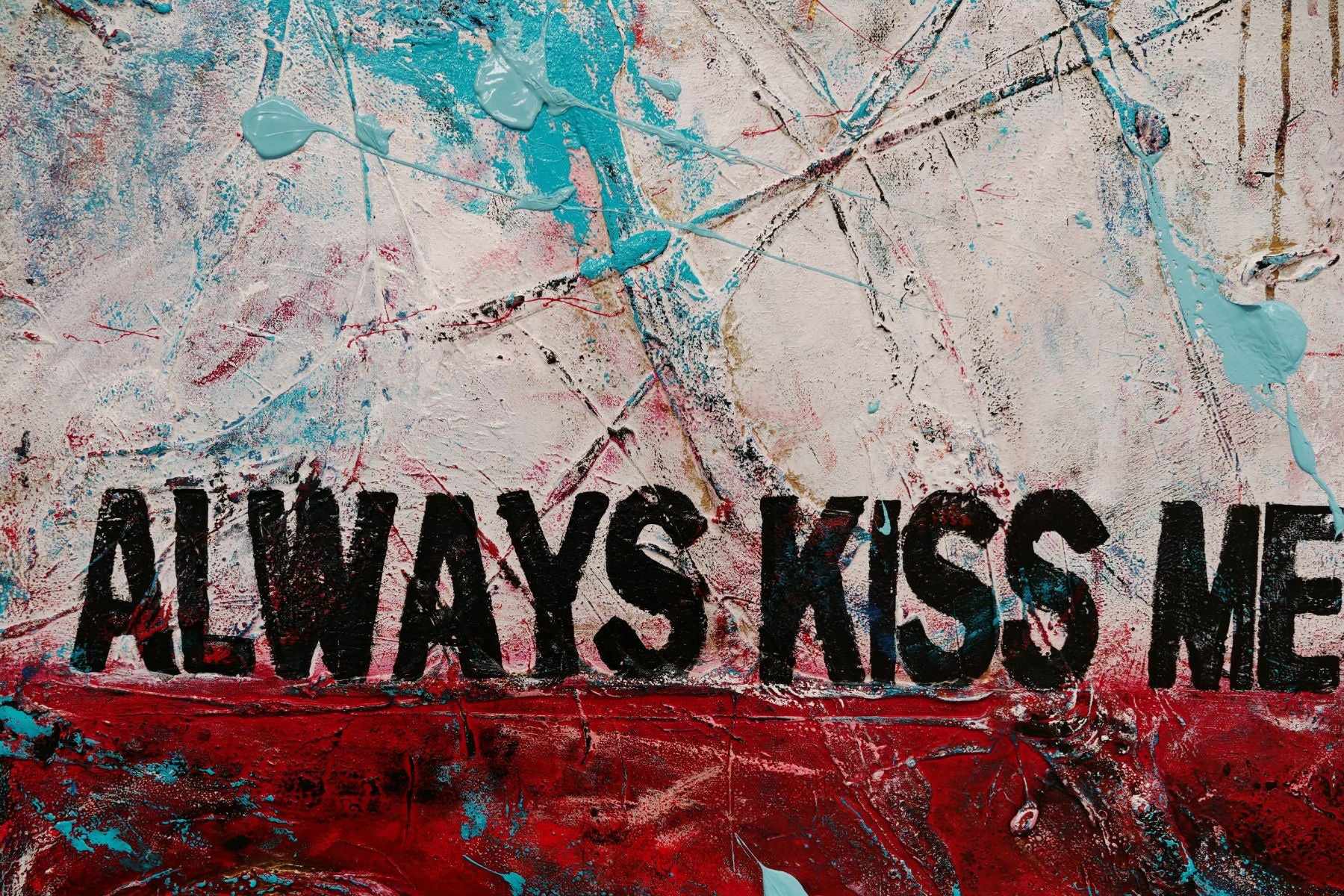 Goodnight Kisses Textured Urban Pop Art Painting - 200cm x 80cm Canvas Wall Decor for Bedroom, Living Room & Office | Romantic 'Always Kiss Me Goodnight' Artwork