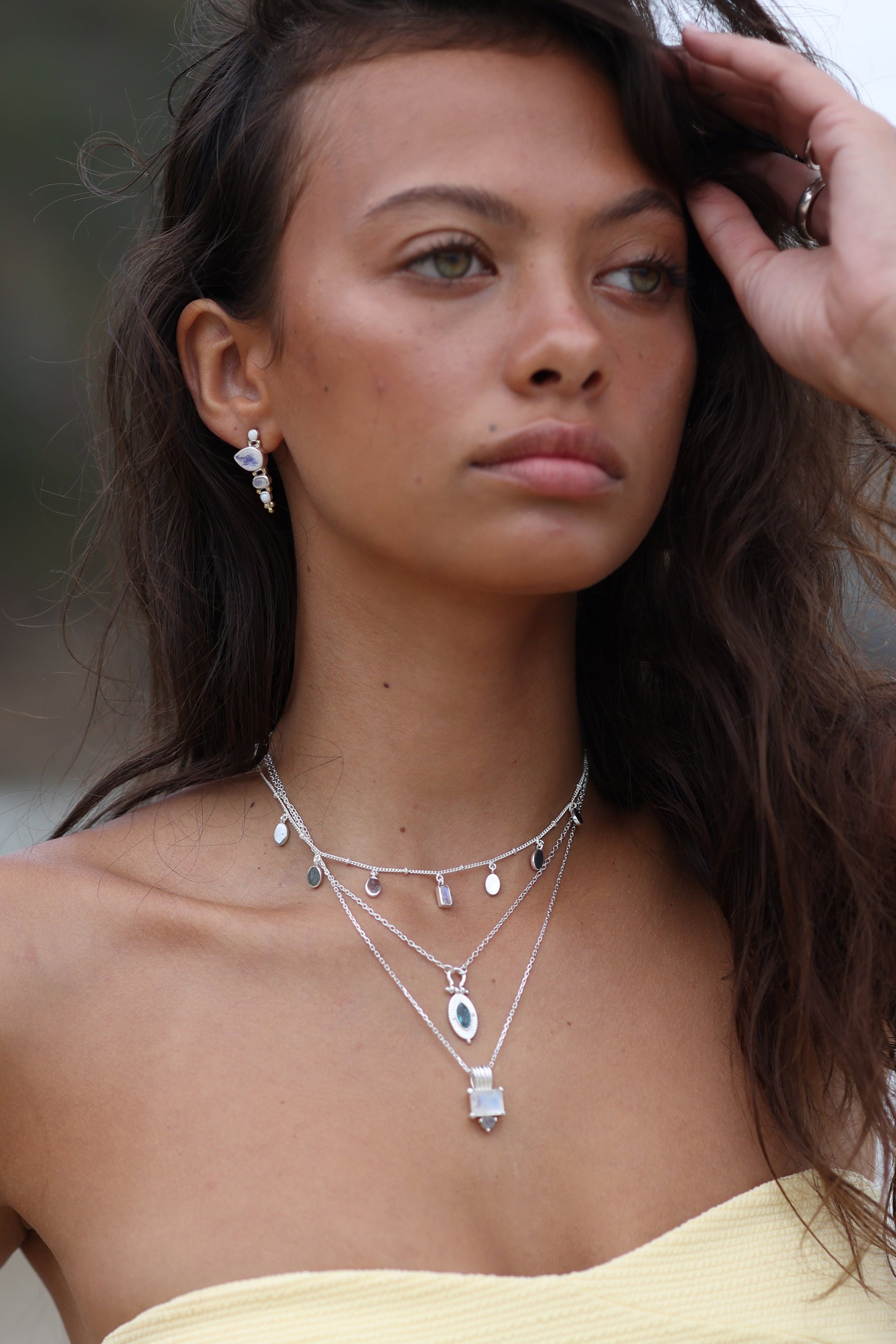 Radiance Apatite Silver Necklace for Women - Elegant Healing Crystal Jewelry for Meditation, Energy Balancing & Spiritual Gifts