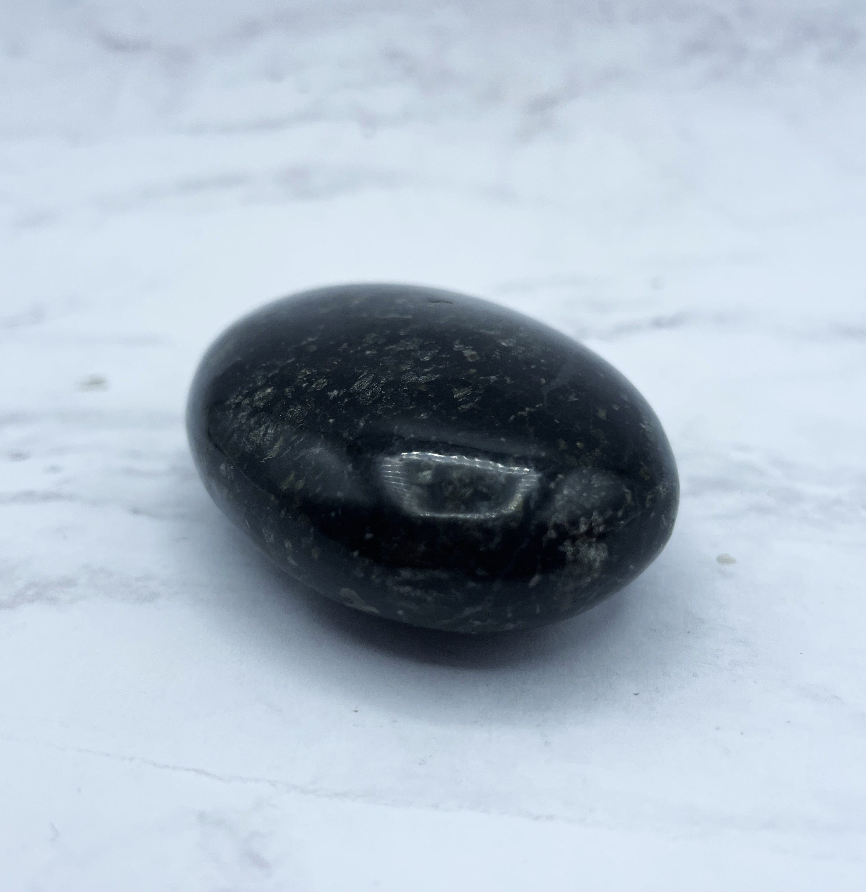 Coppernite Palm Stone - Natural Healing Crystal for Stress Relief & Meditation | Perfect for Yoga, Reiki, and Home Decor