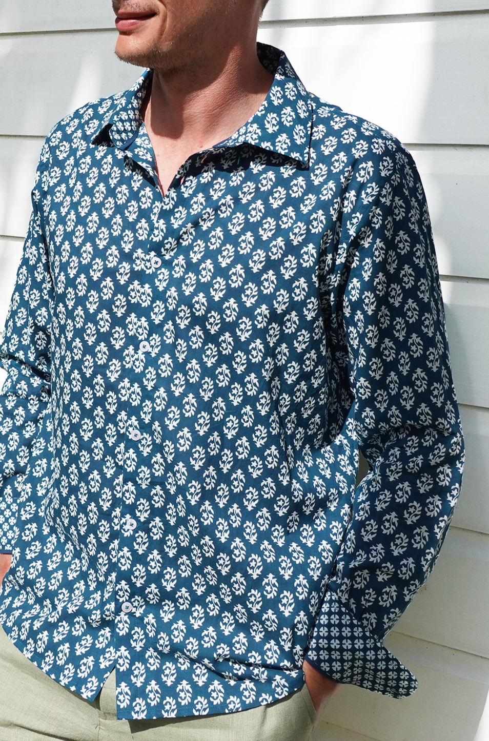 Men's Printed Cotton Shirt - Star Fern Pattern Teal & White Casual Button Down Shirt for Summer Outfits, Beach Wear and Office Casual Style