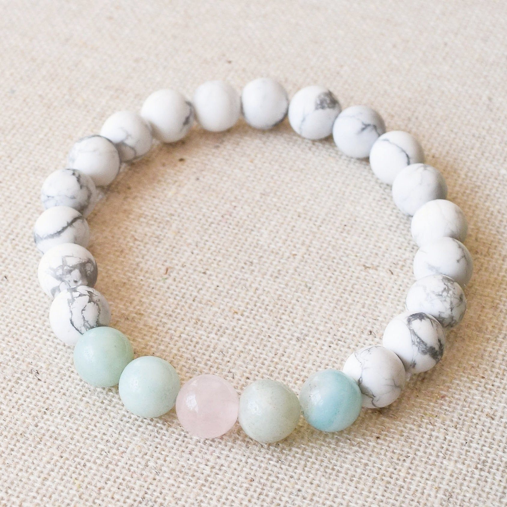 White Howlite Healing Crystal Mala Bracelet with Amazonite & Rose Quartz - Meditation, Yoga & Spiritual Balance Jewelry for Women