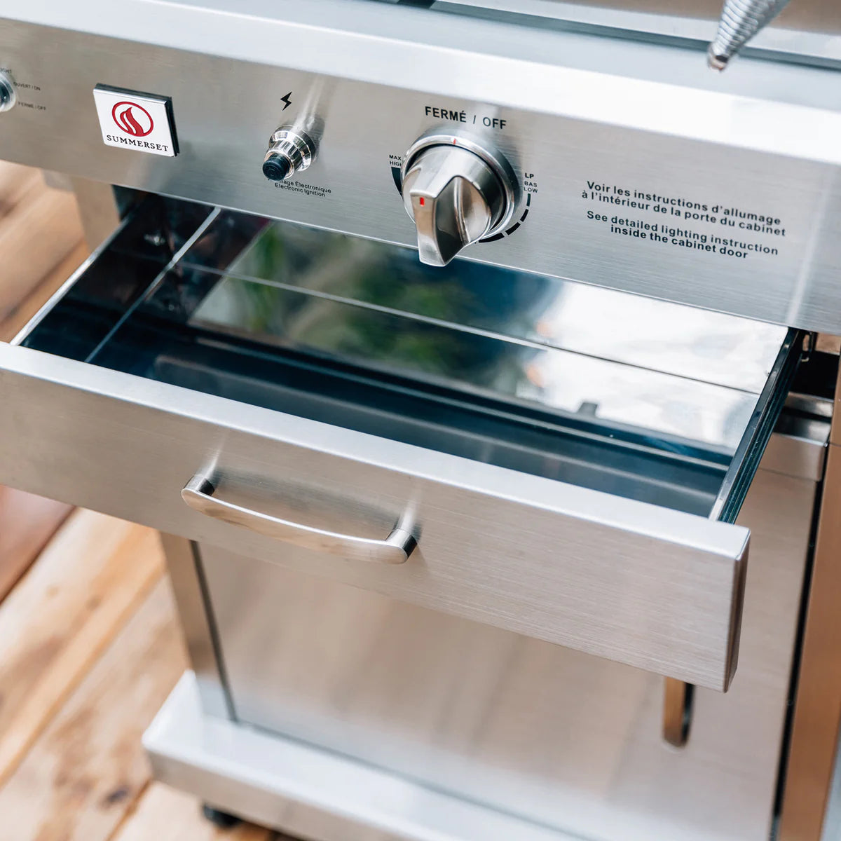 Summerset Grills Freestanding Outdoor Oven - Premium Stainless Steel Pizza & Bread Oven for Backyard, Patio, and Camping Use