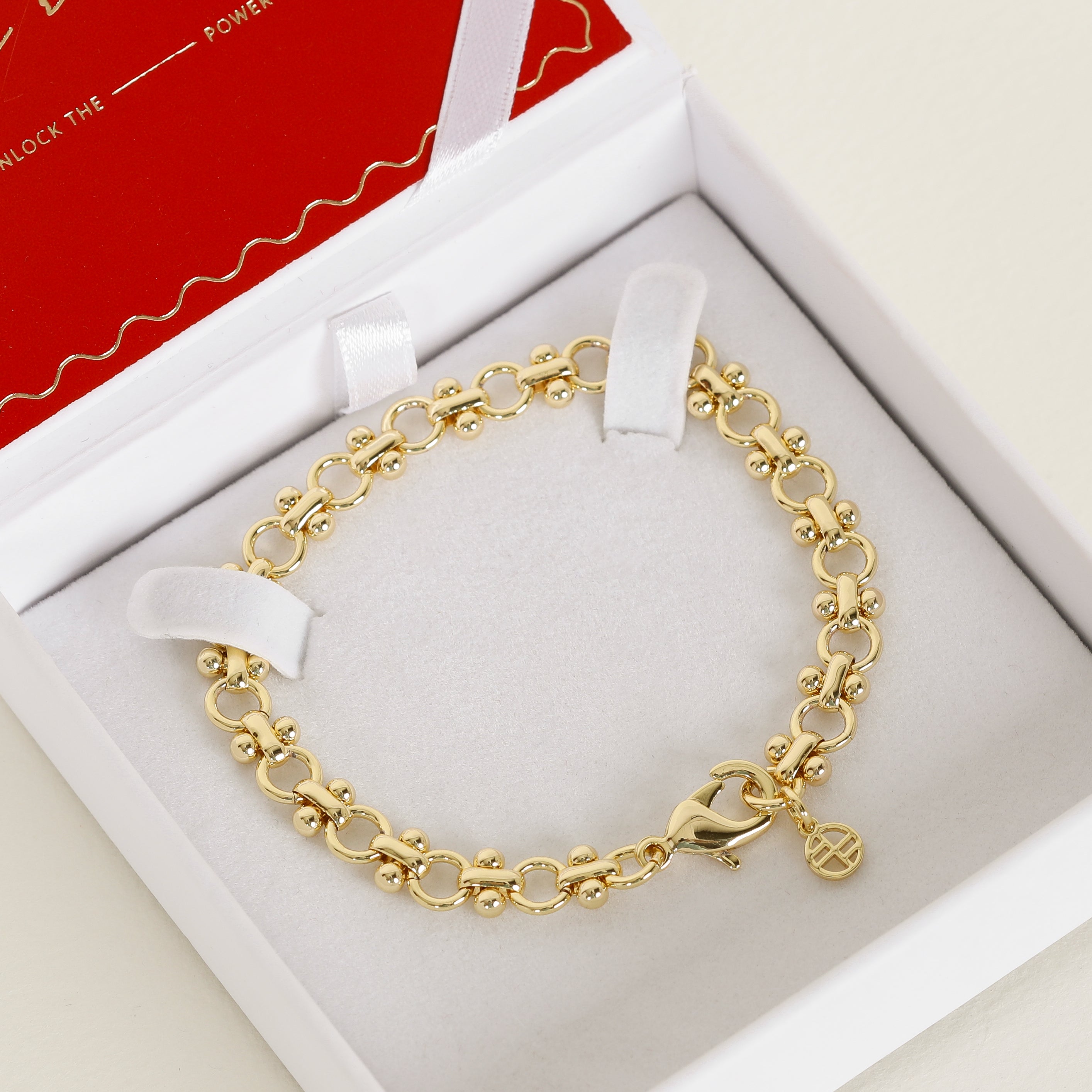 Eiffel Tower Charm Bracelet for Women - Elegant French Inspired Jewelry Gift for Her - Perfect for Anniversaries, Birthdays & Romantic Occasions