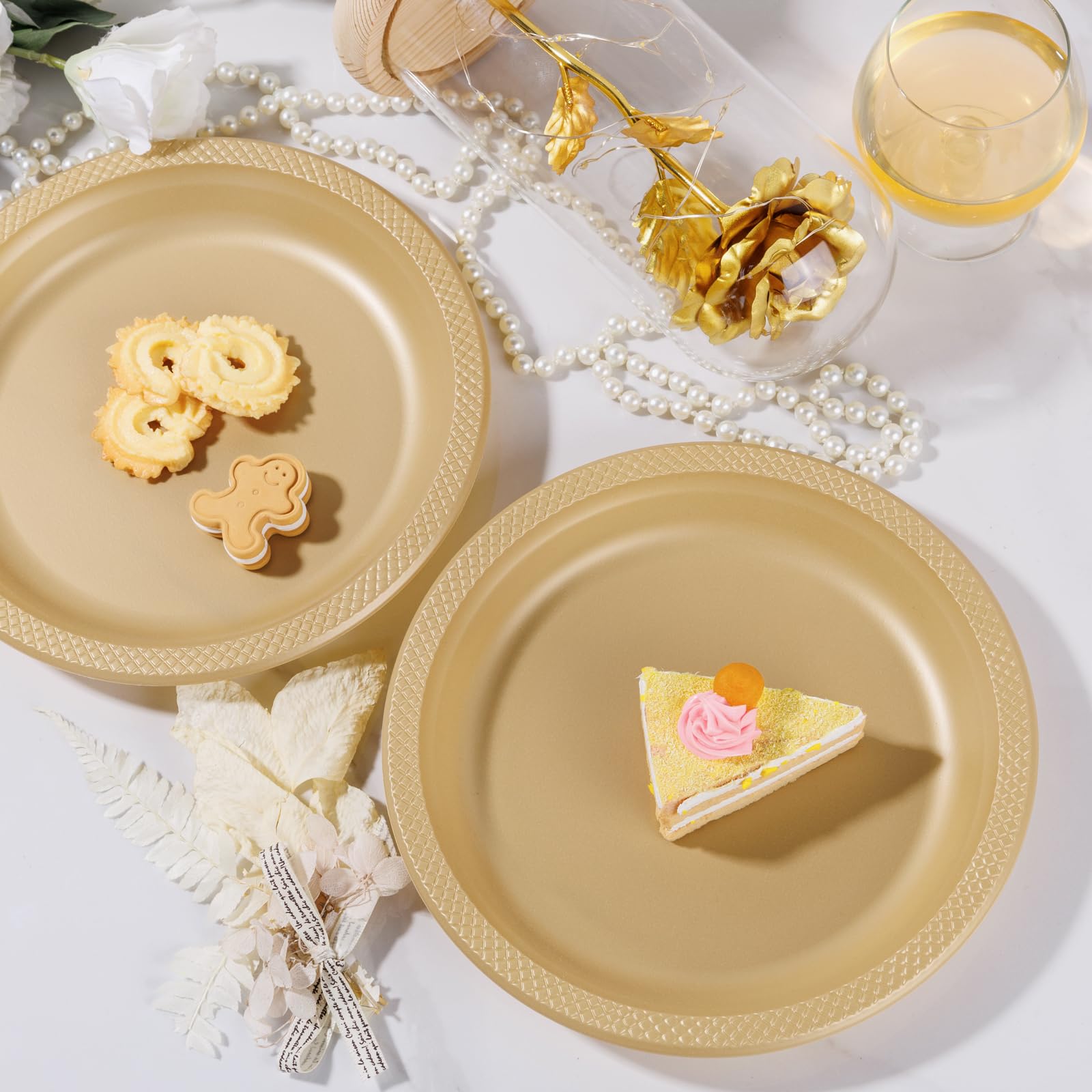 WELLIFE Gold Disposable Plastic Plates 9 Inch - 150 Count, Elegant Dinner Plates for Party, Wedding, Birthday, Engagement, Baby Shower & Special Events - Perfect for Desserts, Cakes & Catering