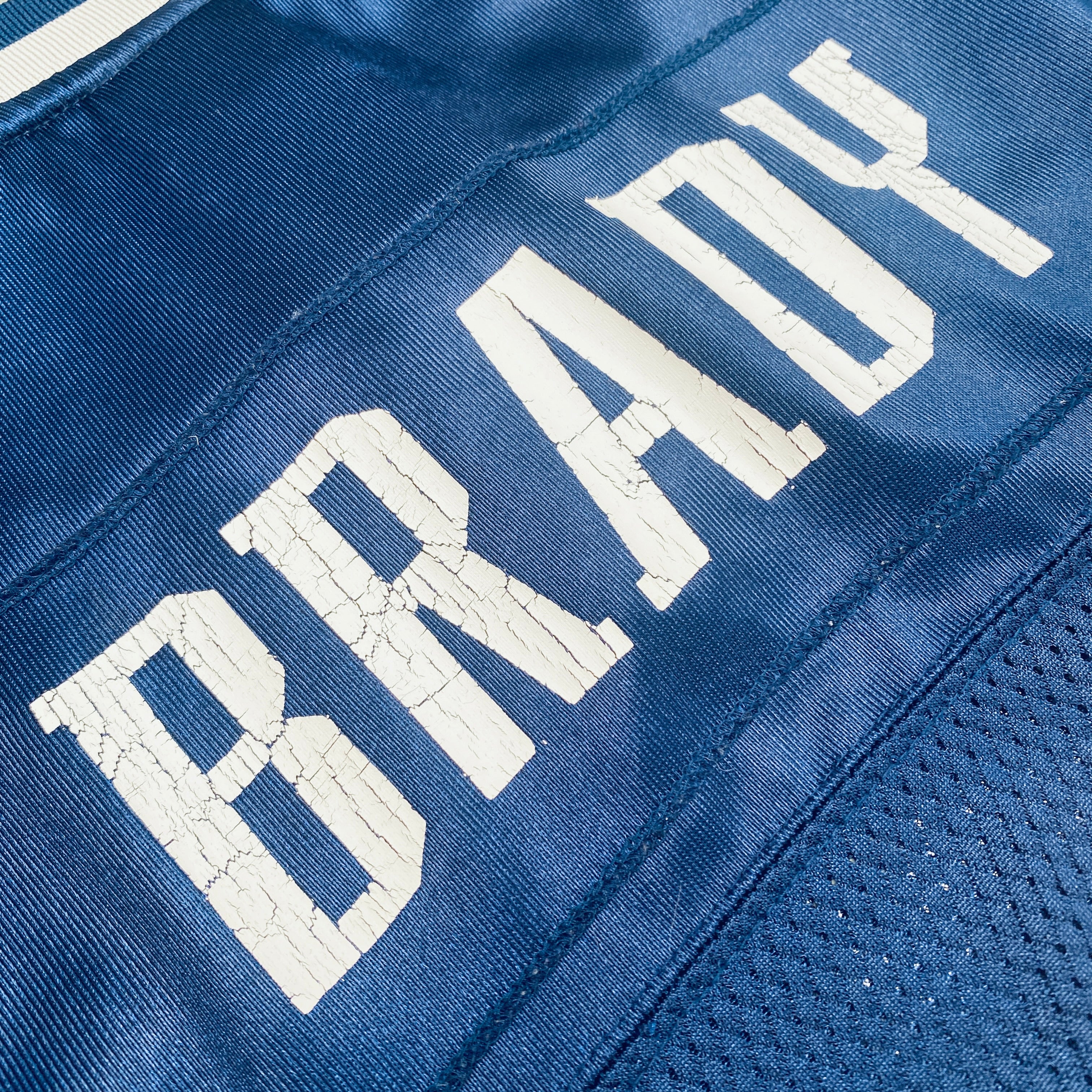 Authentic New England Patriots Tom Brady 2002/2003 Replica Jersey (Large) - Perfect for Game Day, Fan Events & Collectors