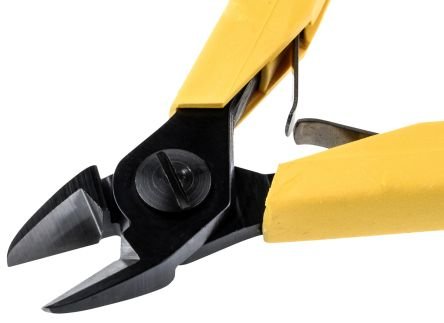 Lindstrom 8150 Diagonal Cutters - Micro Flush Cutters 0.3-1.6mm (3 Pack) - Precision Wire Cutting Tool for Electronics, Jewelry & Crafts