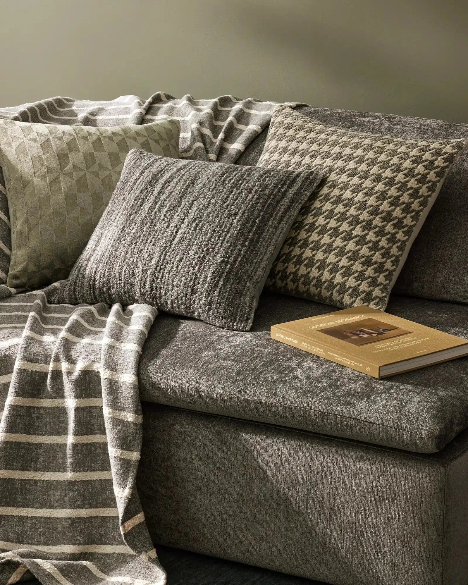 Premium Piazza Throw Mineral Blanket - Soft & Cozy for Home, Office, and Outdoor Use - Perfect for Lounging, Camping, and Gifting