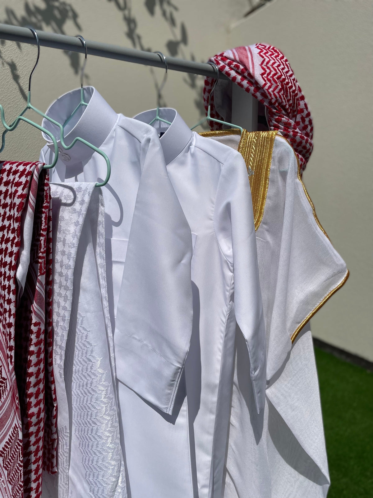 Premium Baby Boy Thobe Gift Set - White Bisht for 0-12 Months | 8-Piece Outfit for Newborns, Eid, Baptism & Special Occasions | Perfect for Photoshoots, Family Gatherings & Celebrations