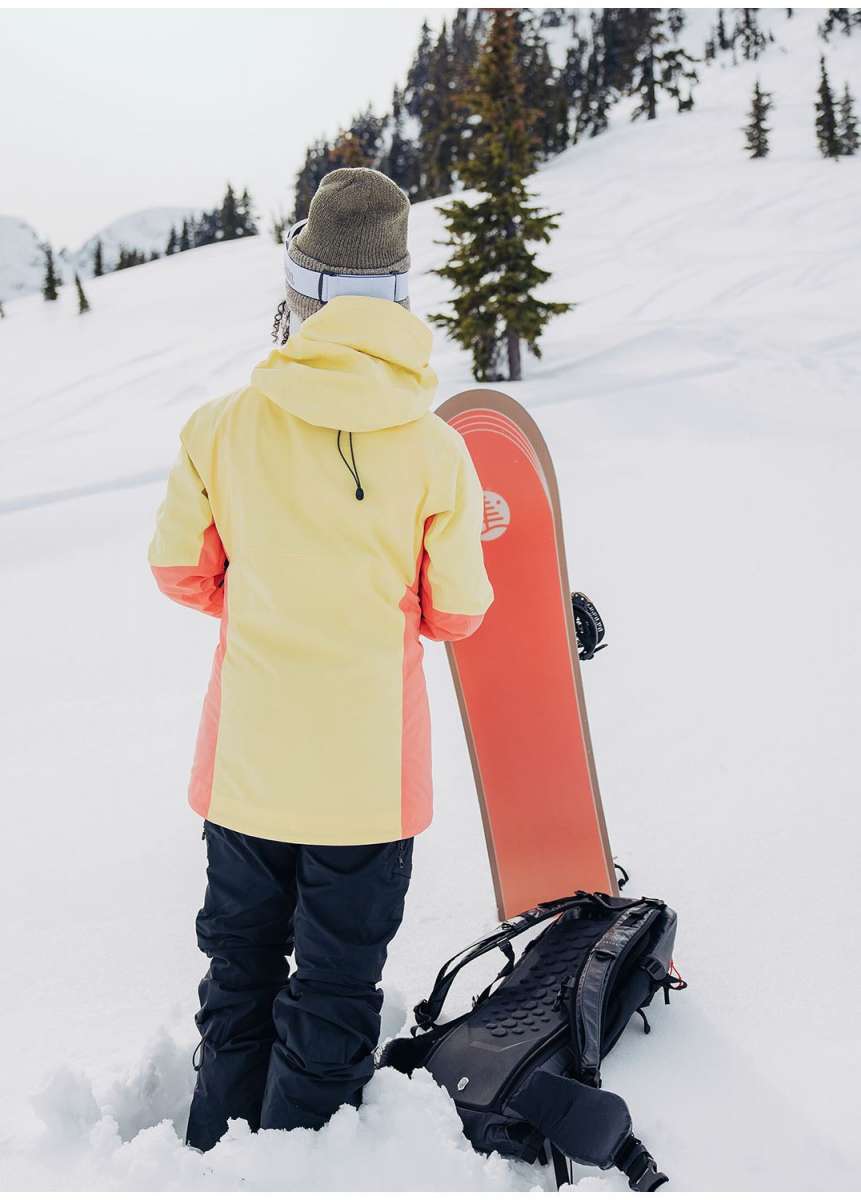 Burton Women's AK GORE-TEX Upshift 2 Layer Waterproof Ski Jacket 2024 - Lightweight Windproof Snowboard Coat for Winter Sports & Outdoor Adventures