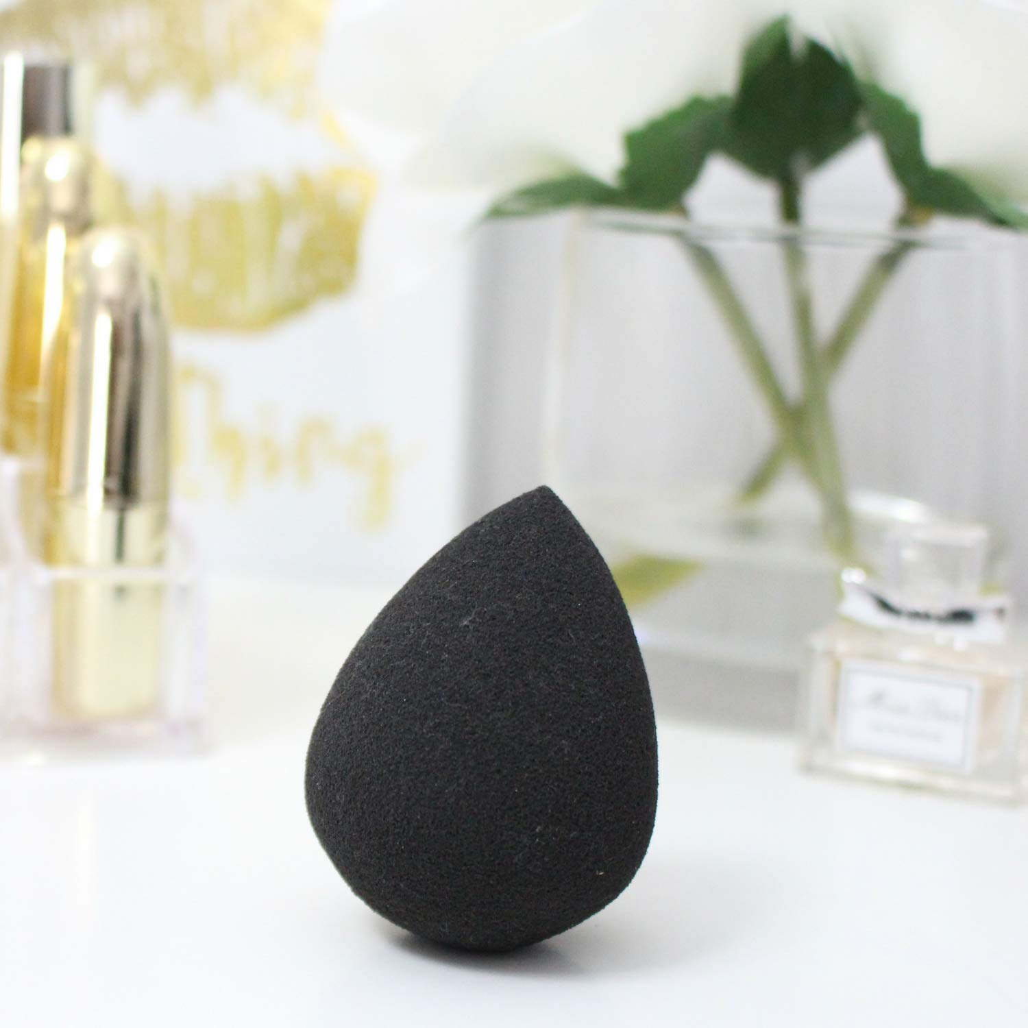 Premium Latex-Free Beauty Sponge Set - 1 Black Egg Shape & 1 Black Complexion Makeup Blender for Foundation, Contour & Highlighting | Reusable Cosmetic Applicator for Flawless Blending & Stippling | Perfect for Professional Makeup Artists & Daily Beauty Routines