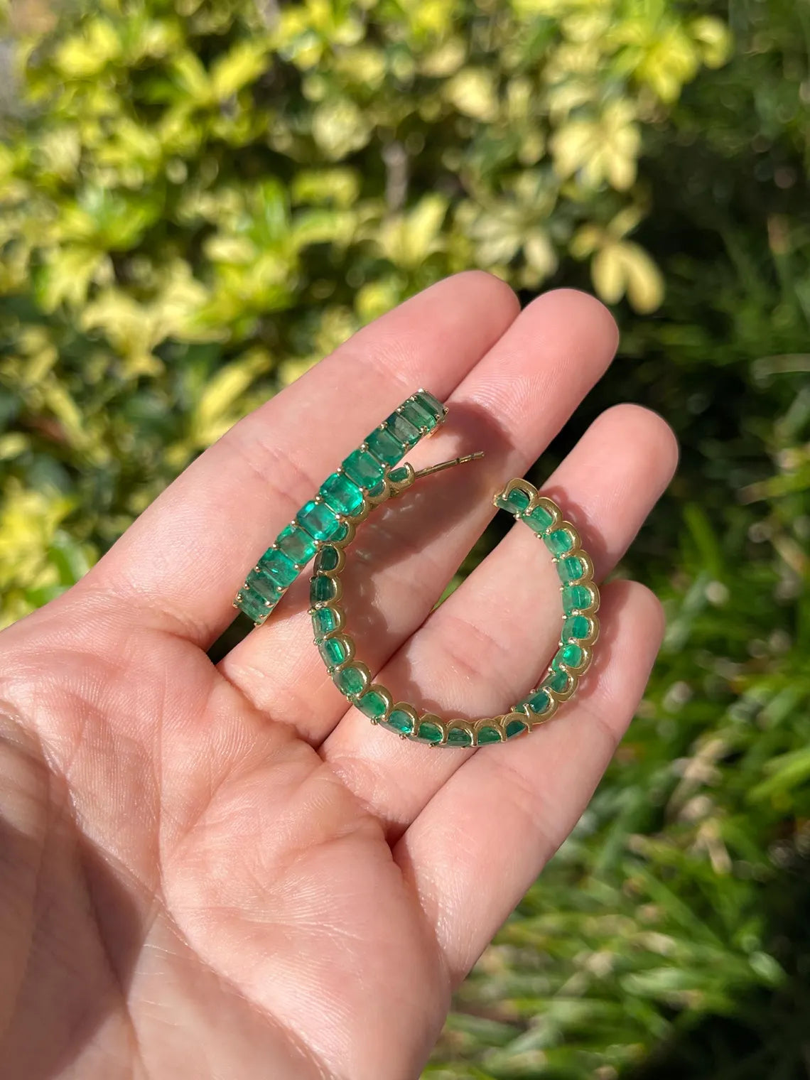 20.69ct Natural Grand Emerald East-West Hoop Earrings for Women - Elegant Statement Jewelry for Parties, Weddings & Special Occasions