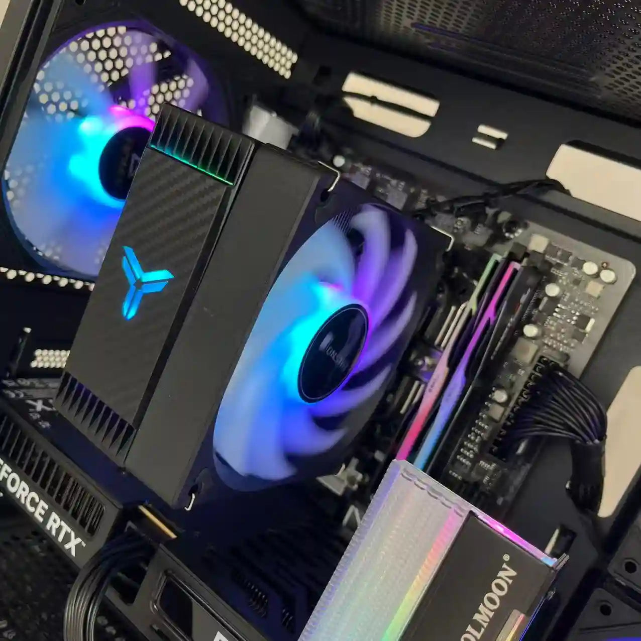 RGB Gaming PC Phantom AMD CX500M - High Performance Desktop for Streaming, Esports & VR Gaming