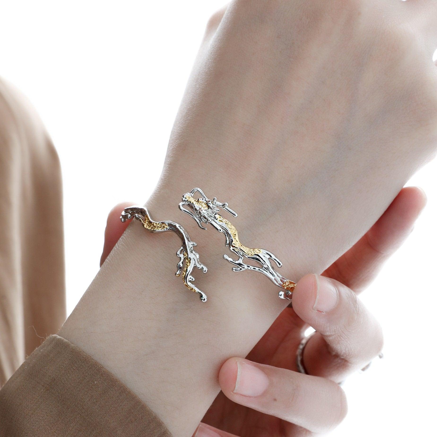 18K Gold Plated Loong Dragon Bracelet for Women & Men - Elegant Chinese Dragon Jewelry Gift for Birthday, Anniversary & Special Occasions