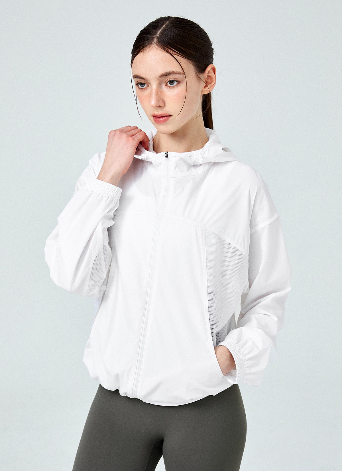 Breathable Mesh Hooded Crop Windbreaker Jacket for Women - Lightweight Outdoor Running Hiking Sports Wear