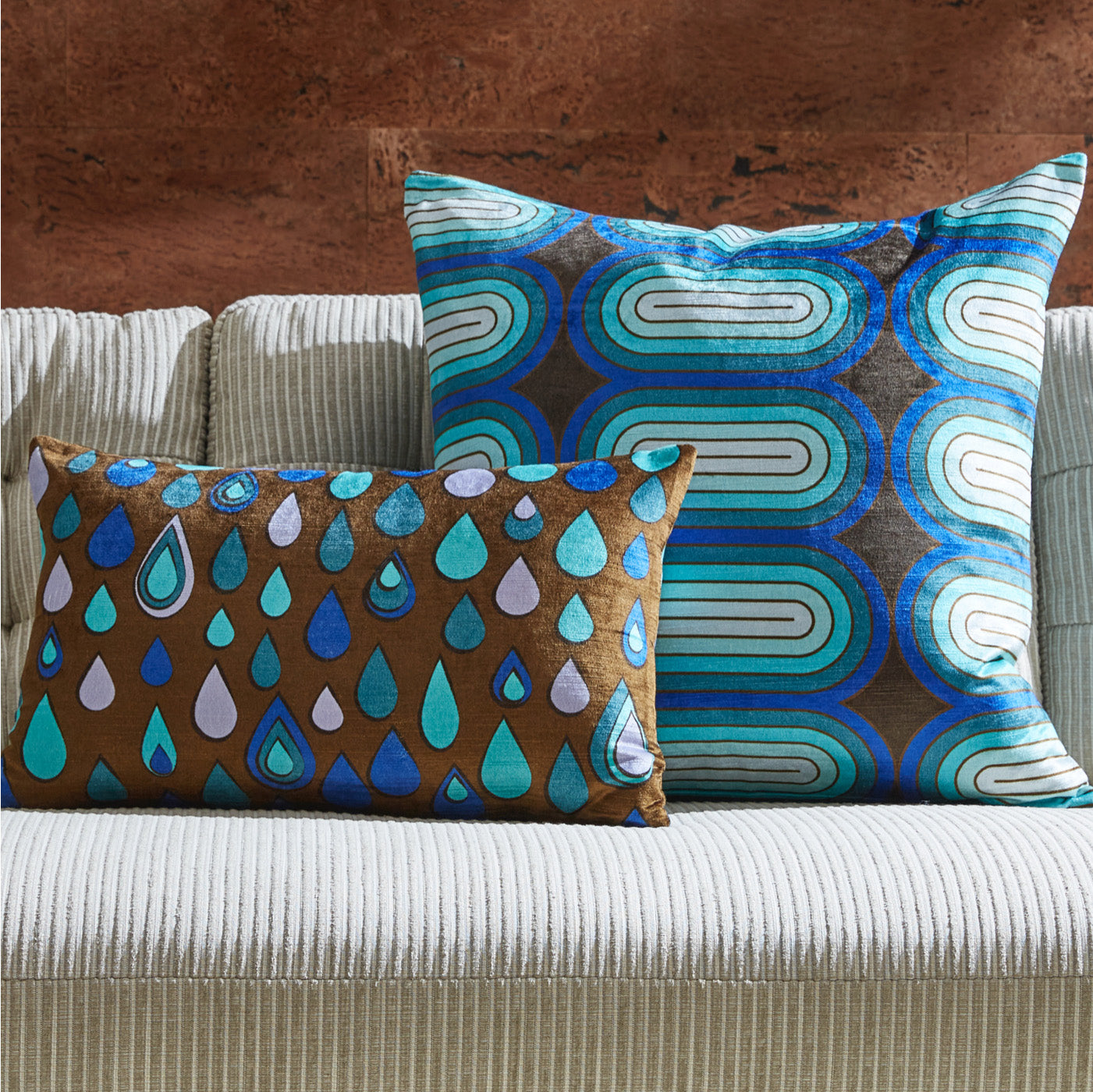 Premium Madrid Drops Pillow - Ultra Soft Memory Foam Bed Pillow for Side, Back & Stomach Sleepers - Perfect for Home, Office & Travel Use