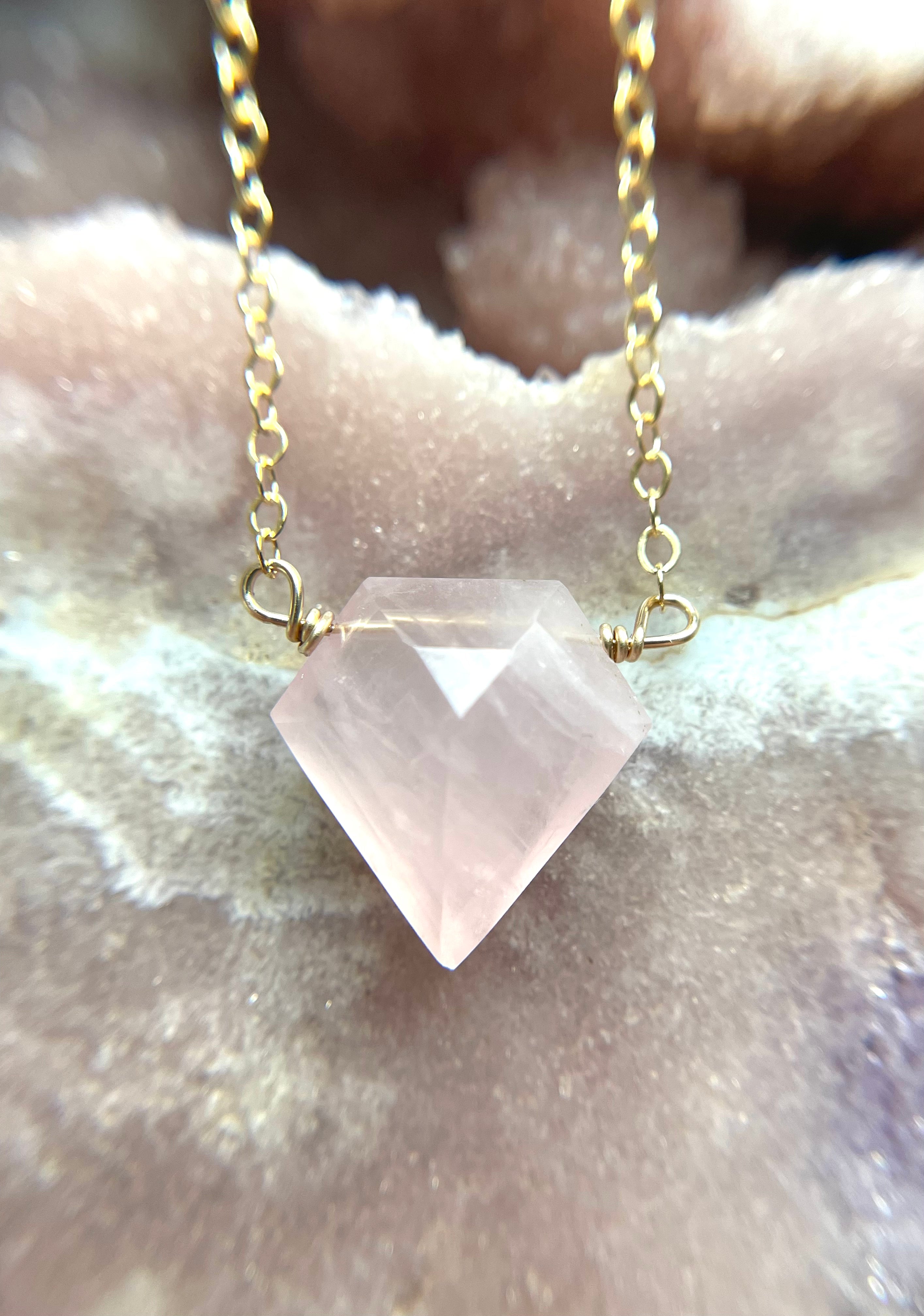 Rose Quartz Crystal Necklace for Healing & Love - Silver or Gold Filled Pendant for Women - Perfect for Meditation, Energy Healing & Spiritual Gifts