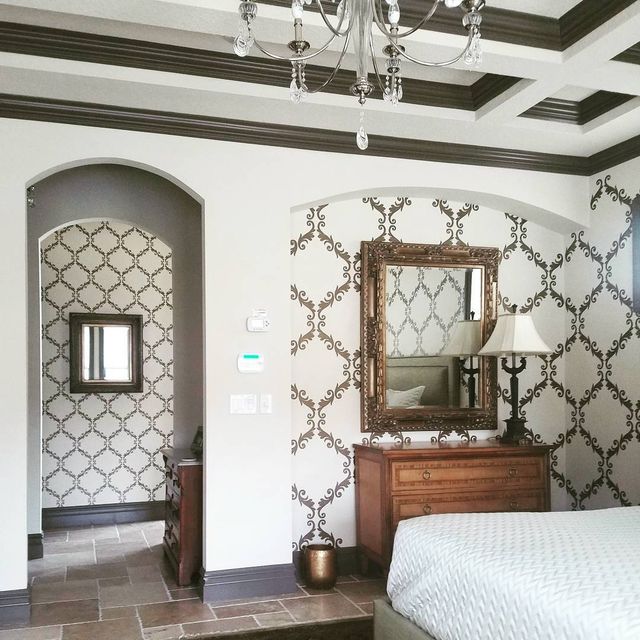 Acanthus Trellis Wall Stencil - Reusable DIY Decorative Painting Template for Home & Garden Décor | Perfect for Walls, Furniture, and Fabric Projects