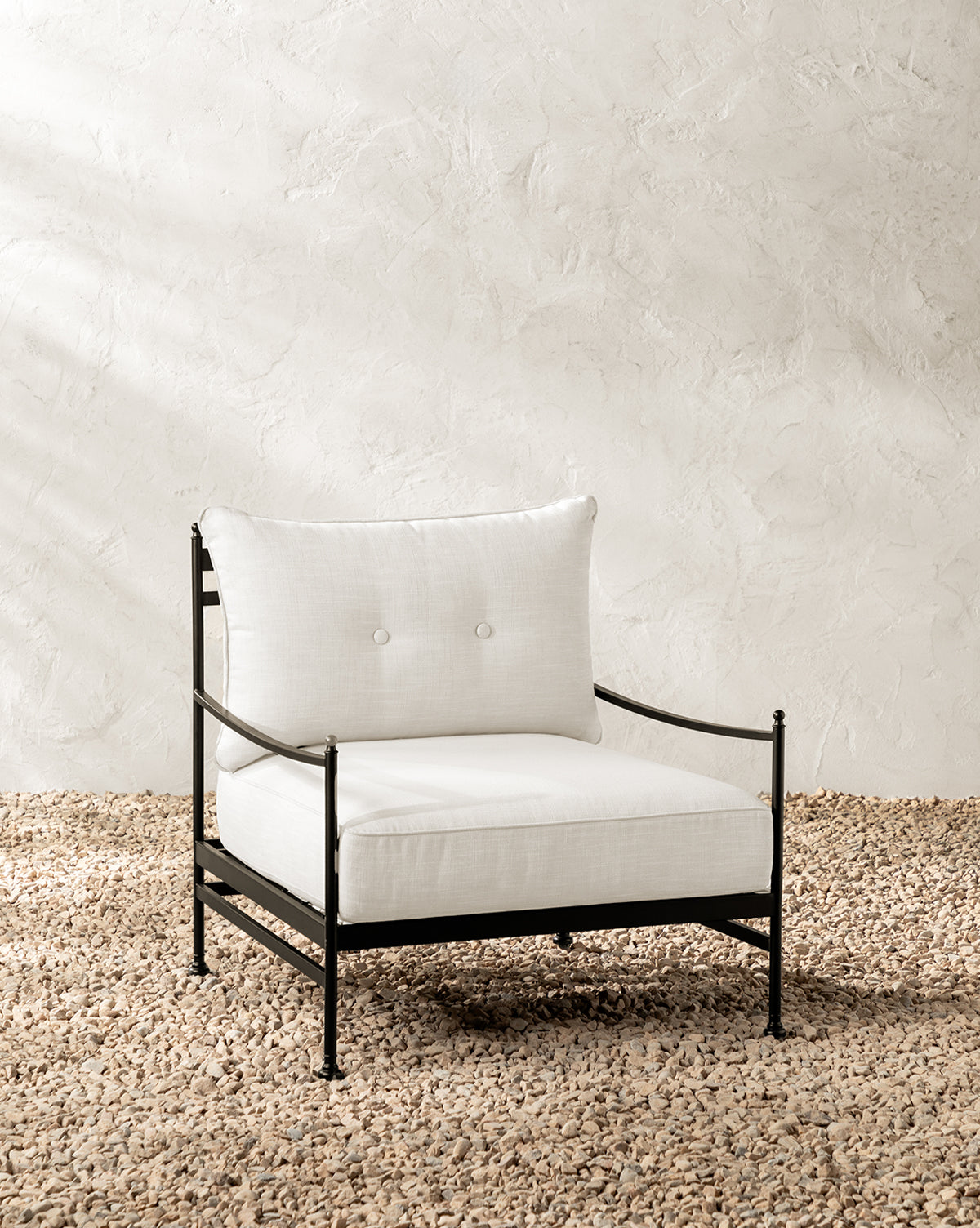 Premium Pomeroy Outdoor Lounge Chair - Waterproof & Durable Patio Furniture for Backyard, Poolside, and Beach Relaxation