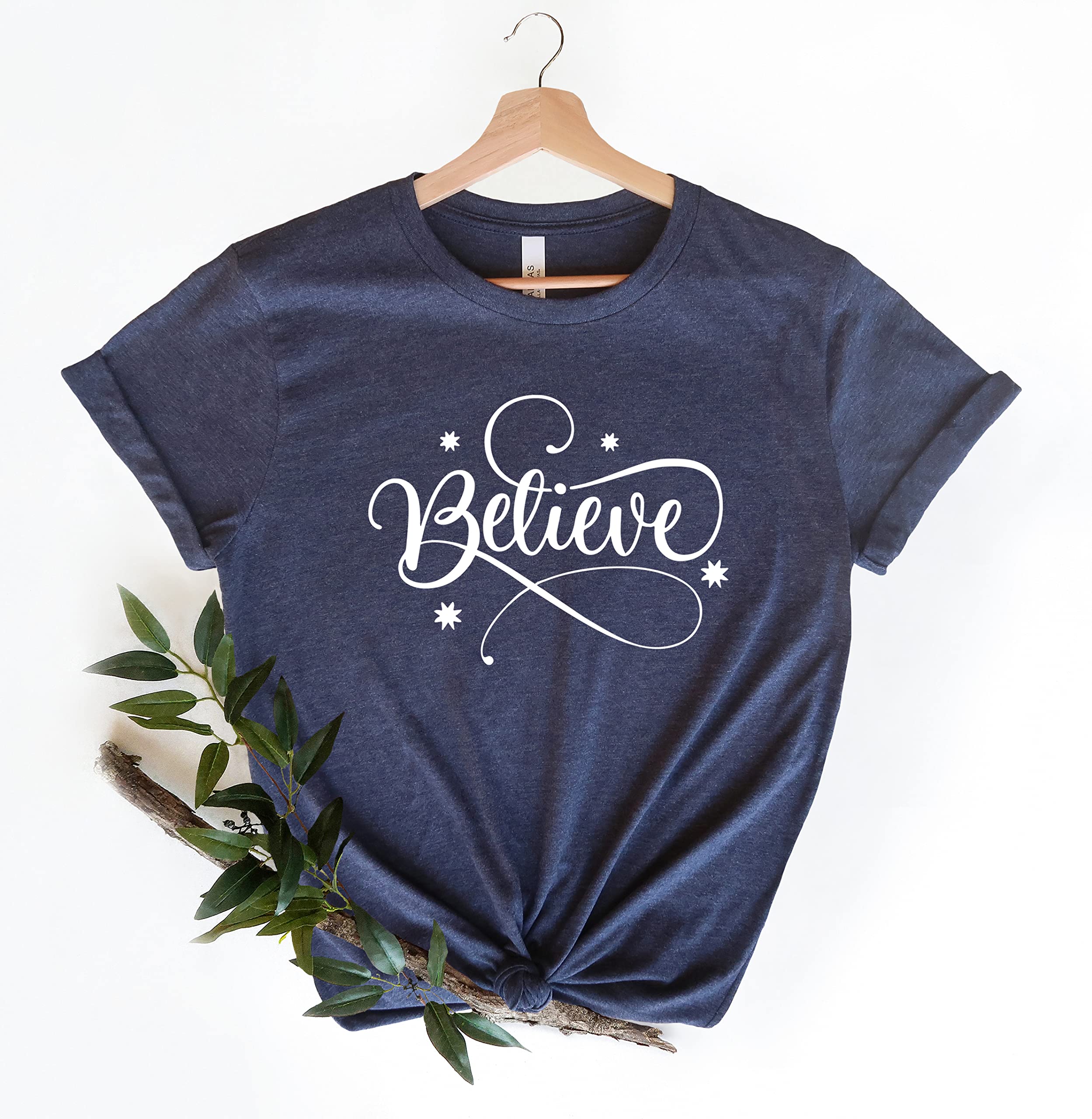 Christmas Believe T-Shirt - Festive Holiday Family Matching Shirts for Christmas Gifts & Holiday Presents | Perfect for Family Photos, Christmas Parties & Holiday Gatherings