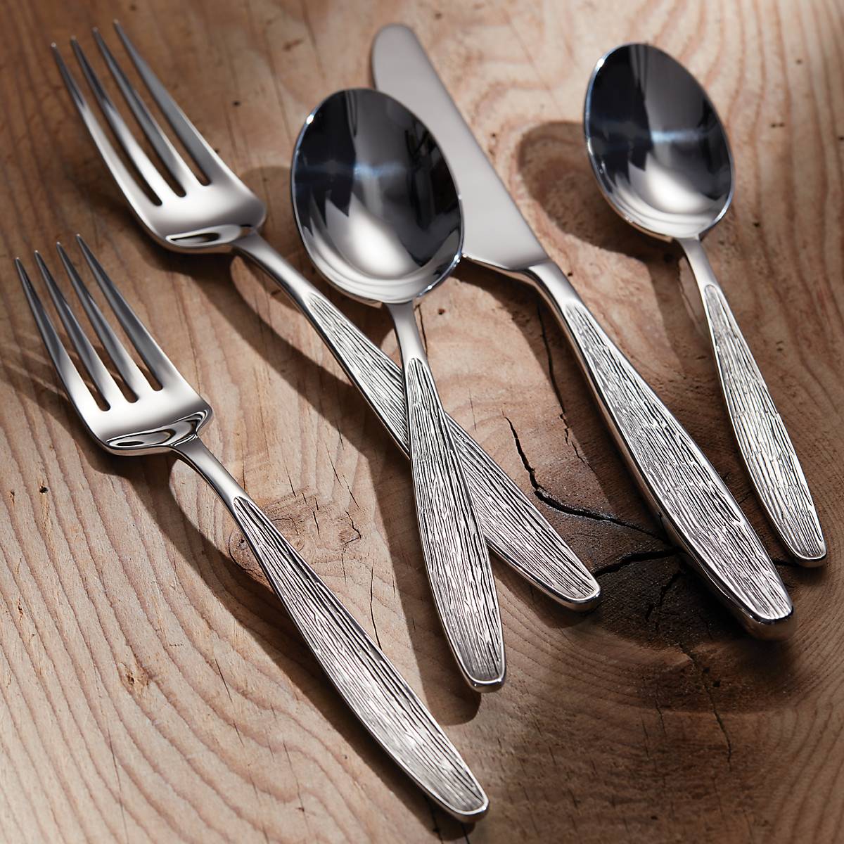 Emerick 65-Piece Stainless Steel Flatware Set - Elegant Dining Utensils for Everyday Use, Dinner Parties & Special Occasions