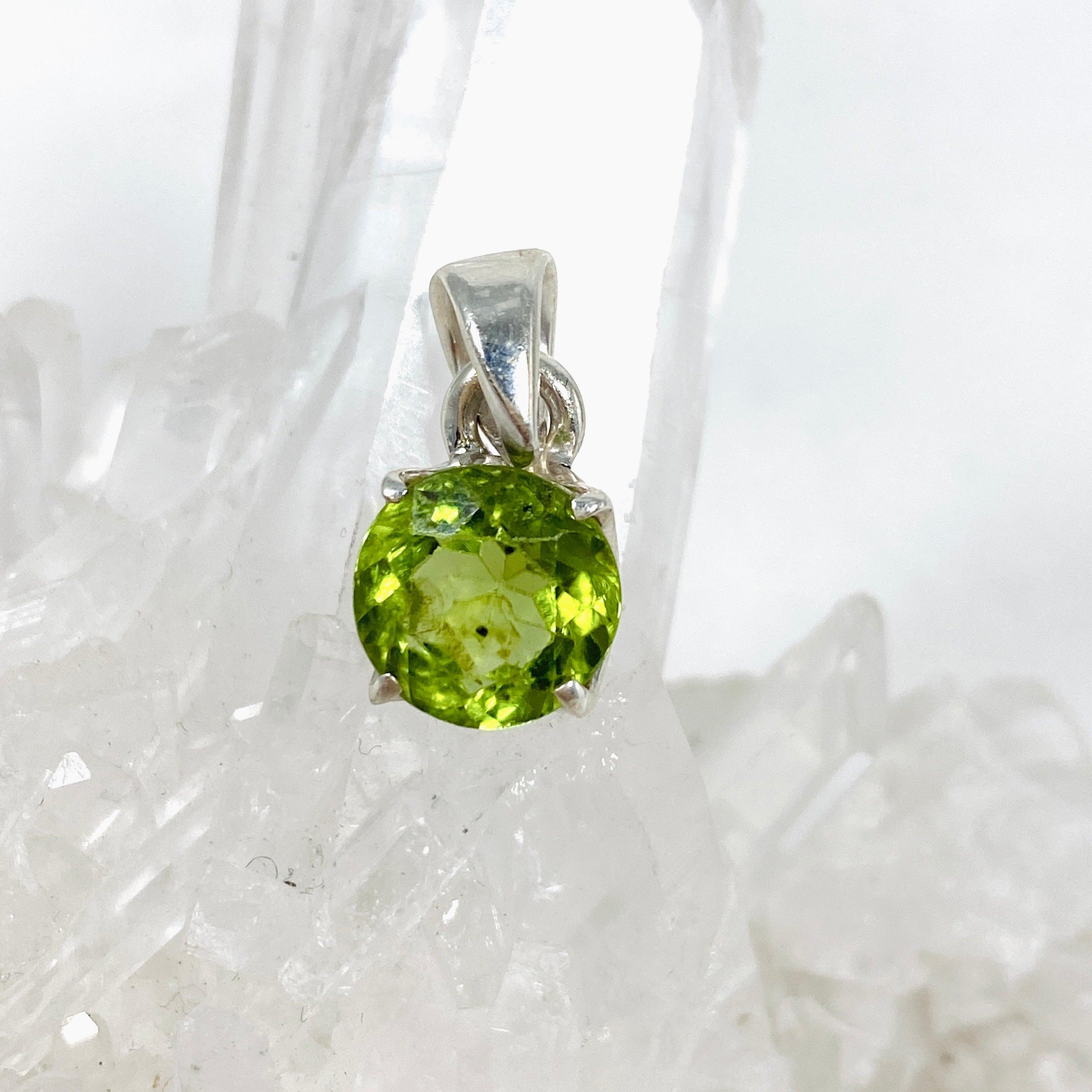 Natural Peridot Gemstone Round Faceted Pendant Necklace - 925 Sterling Silver Jewelry for Women - Perfect for Birthdays, Anniversaries & Everyday Elegance