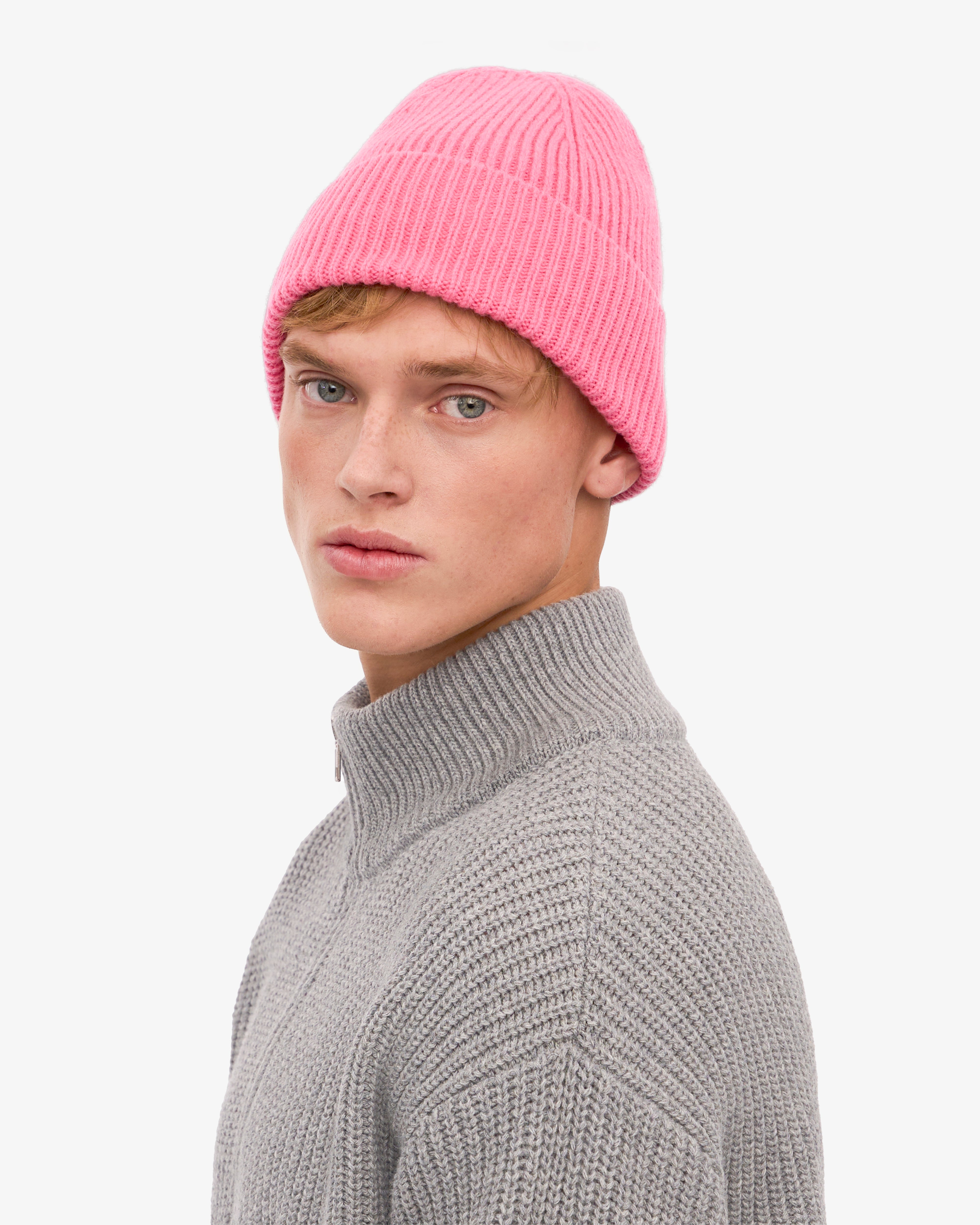 Premium Merino Wool Beanie for Women & Men - Soft Bubblegum Pink Winter Hat - Warm Knit Cap for Skiing, Hiking & Outdoor Activities