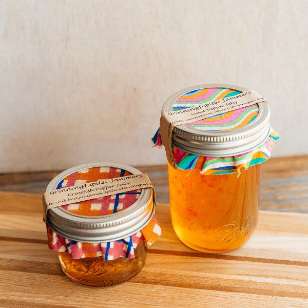 Grinning Jupiter Jammery Premium Pepper Jellies - Sweet & Spicy Gourmet Fruit Spread for Toast, Crackers, Cheese Boards & BBQ Glazes