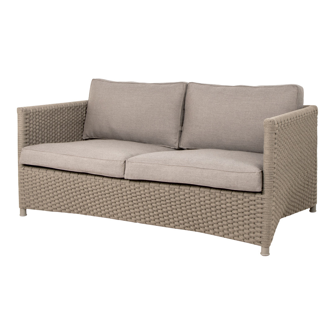Premium Diamond 2-Seater Outdoor Patio Sofa Set - Waterproof Wicker Furniture for Garden, Poolside, Deck & Backyard Relaxation