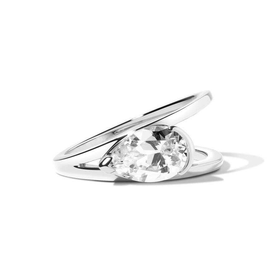 Pear V Ring - Elegant 925 Sterling Silver Ring for Women, Dainty Pear-Shaped Jewelry Gift for Her, Perfect for Valentine's Day, Anniversary & Special Occasions