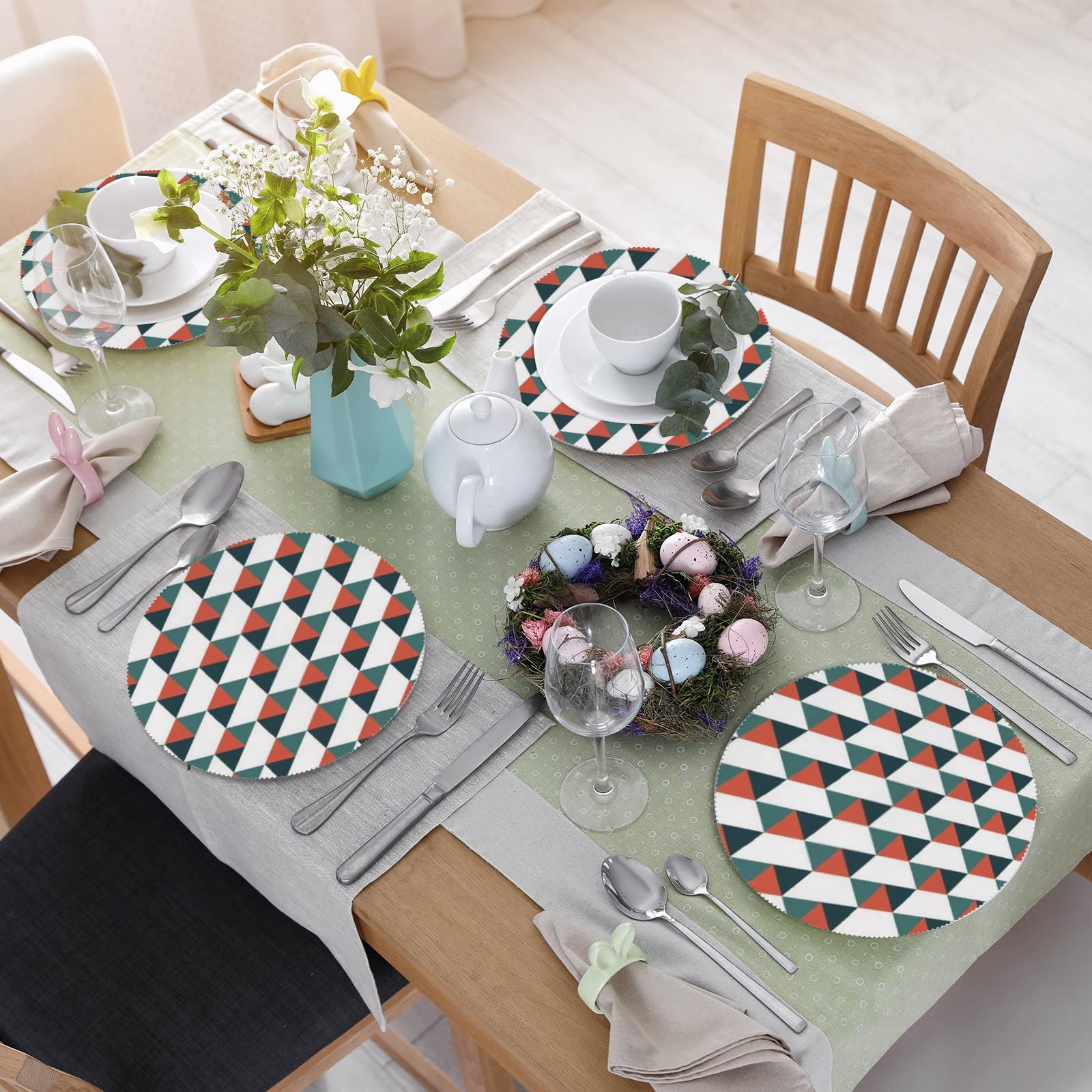 Round Non-Slip Placemats Set of 4 - 15.75 Inch Heat-Resistant Polyester Table Mats with Geometric Pattern for Dining, Kitchen Decor - Washable & Durable for Everyday Use & Dinner Parties