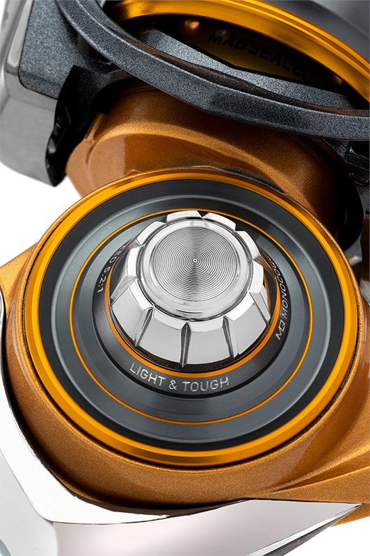 Daiwa 21 TD Sol MQ Spin Fishing Reel - Lightweight Saltwater Fishing Gear for Surf Casting & Offshore Angling