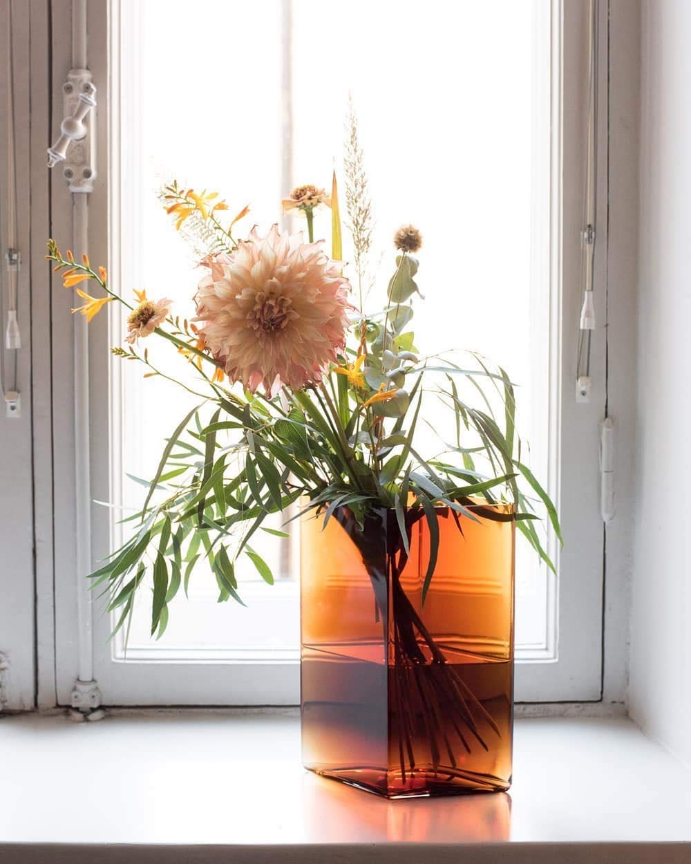 Iittala Ruutu Vase 8.1 x 10.6 Inches Copper - Modern Scandinavian Glass Vase for Home Decor, Wedding Centerpiece & Luxury Gift (Model 1015593)