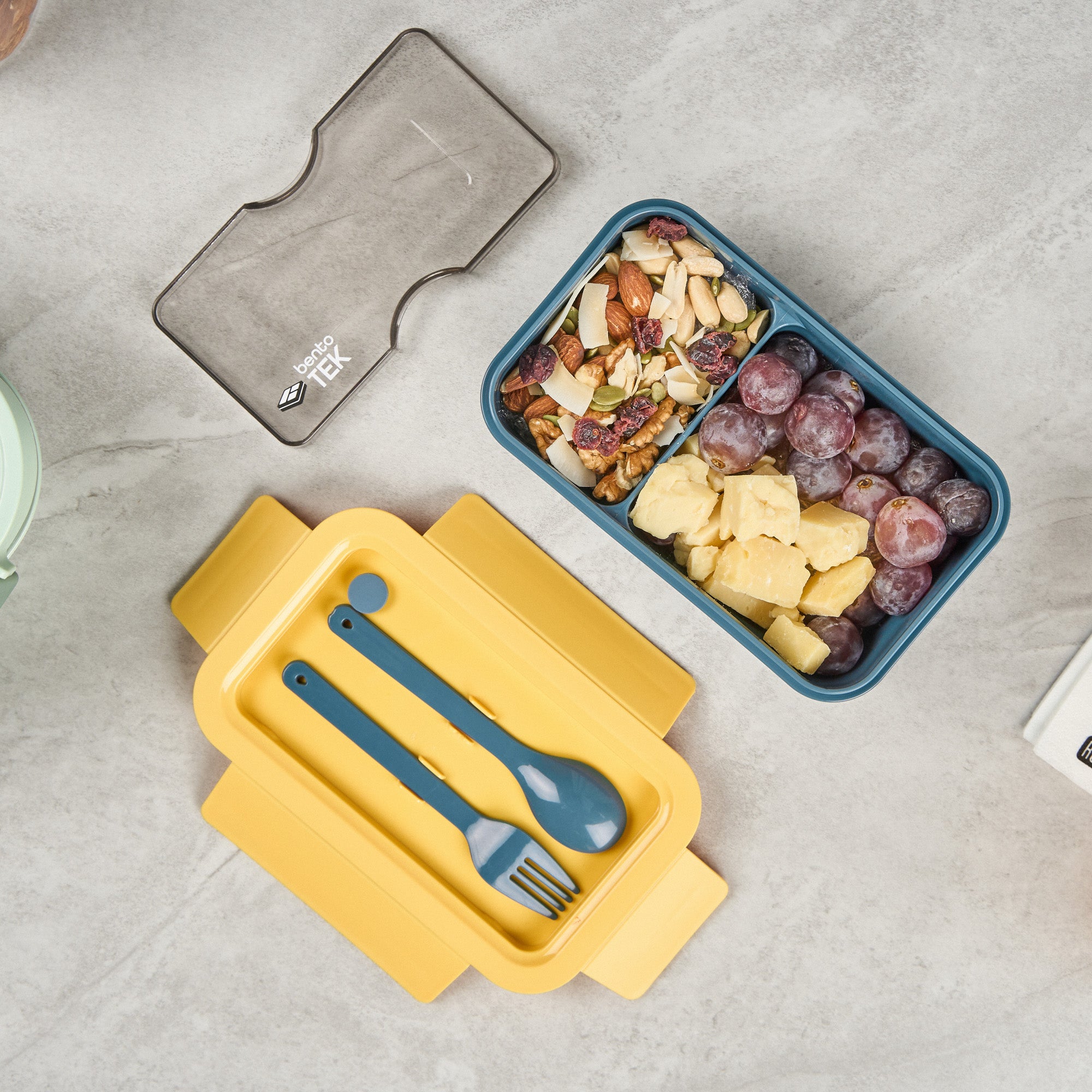 Bento Tek 29 oz BPA Free Lunch Box - Microwave Safe, Leak Proof, Includes Fork & Spoon (7.75