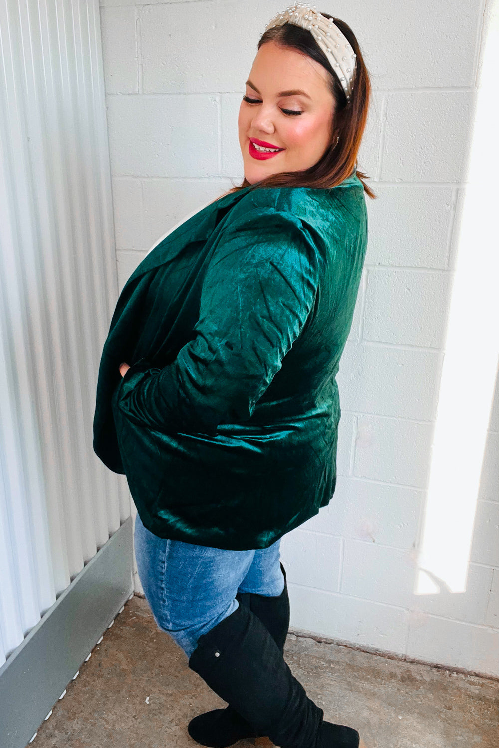 Elegant Hunter Green Velvet Blazer for Women - Formal & Evening Wear - Perfect for Weddings, Parties & Office Events