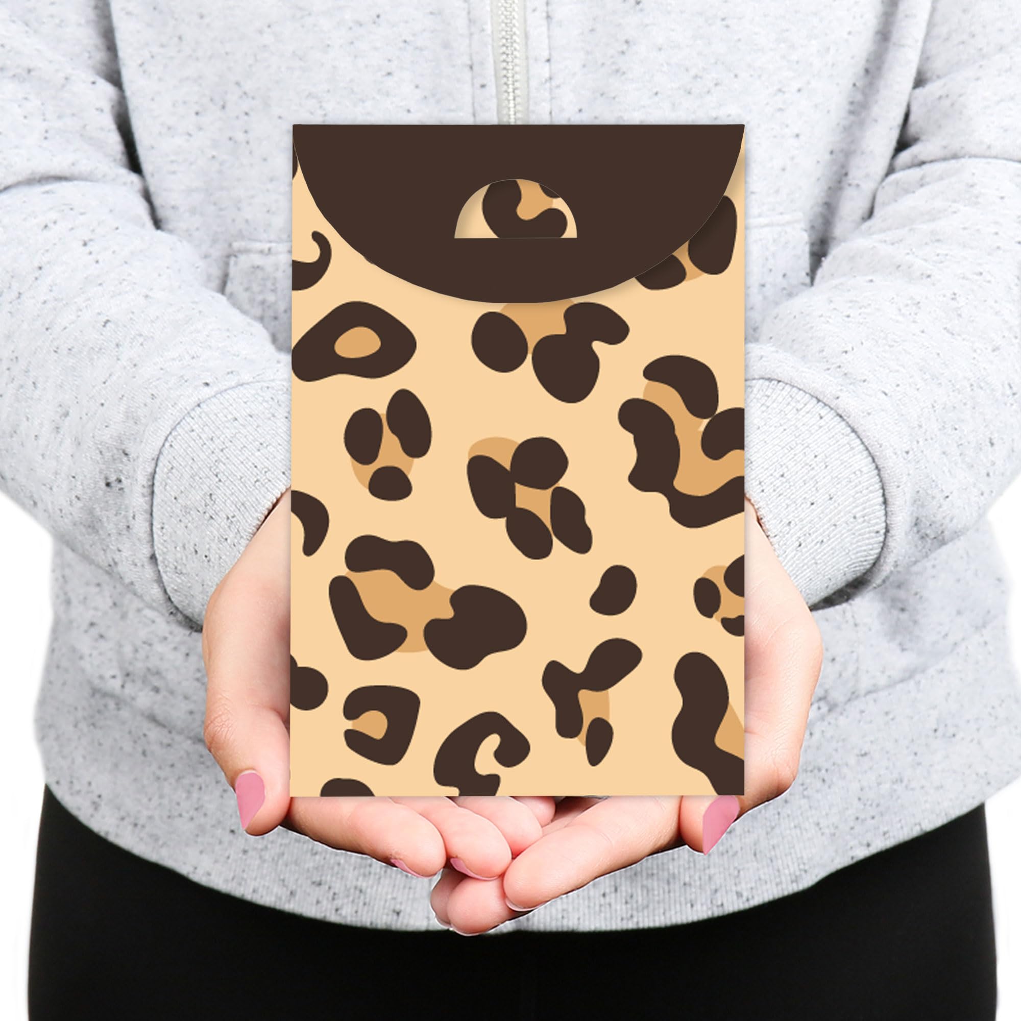 Big Dot of Happiness Leopard Print Gift Bags - Set of 12 Cheetah Print Party Favor Bags for Birthday, Baby Shower & Wedding Goodie Boxes - Perfect for Party Decorations & Gift Packaging