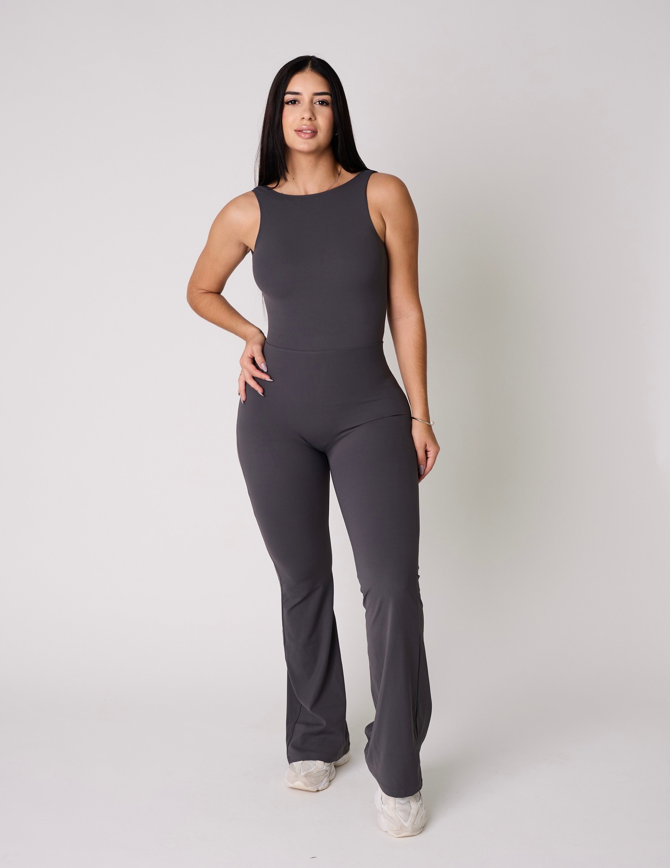 Luxeflow Flare Jumpsuit for Women - Elegant V-Neck Wide Leg Romper with Pockets | Perfect for Parties, Date Nights & Summer Outfits
