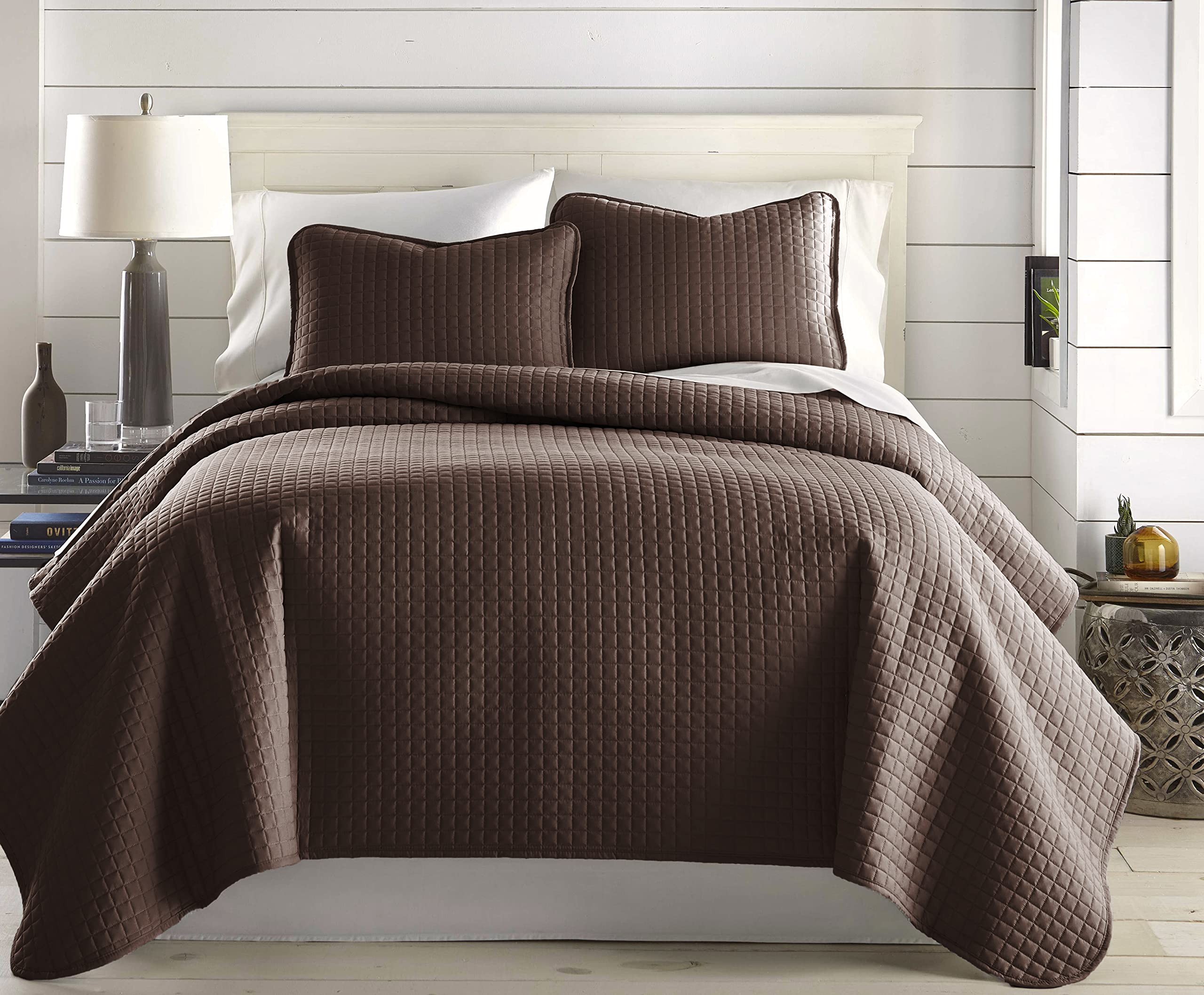 Southshore Fine Living Twin XL Quilt Bedding Set - Soft Lightweight Quilted Comforter with Matching Pillow Sham, Chocolate Brown Bedspread Coverlet | Perfect for Guest Rooms, Dorm Beds & Cozy Bedroom Decor