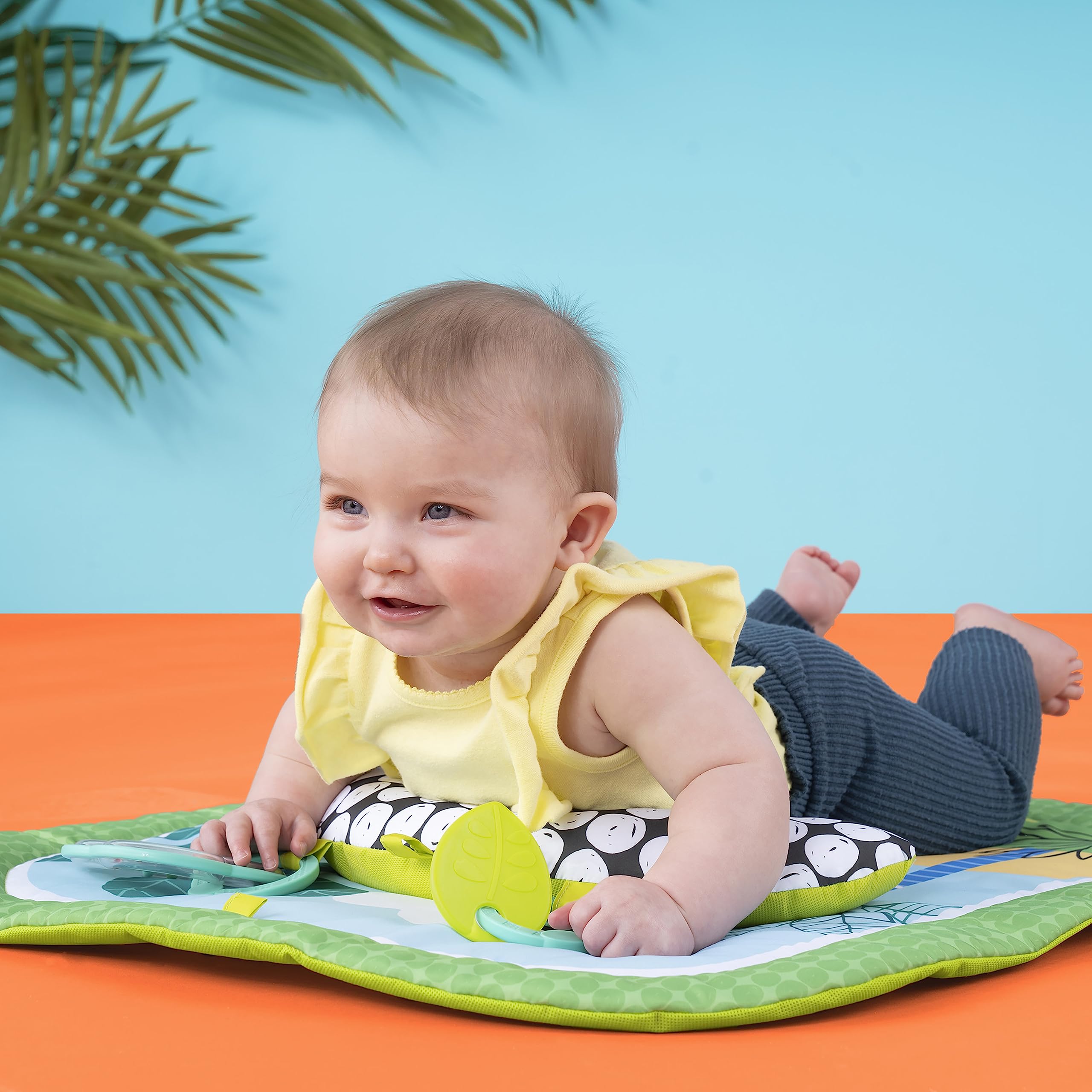 Bright Starts Easy Breezy Baby Tummy Time Activity Mat with 2 Detachable Toys | Compact & Machine Washable Playmat for Newborns & Infants | Perfect for Floor Play, Sensory Development & Early Learning