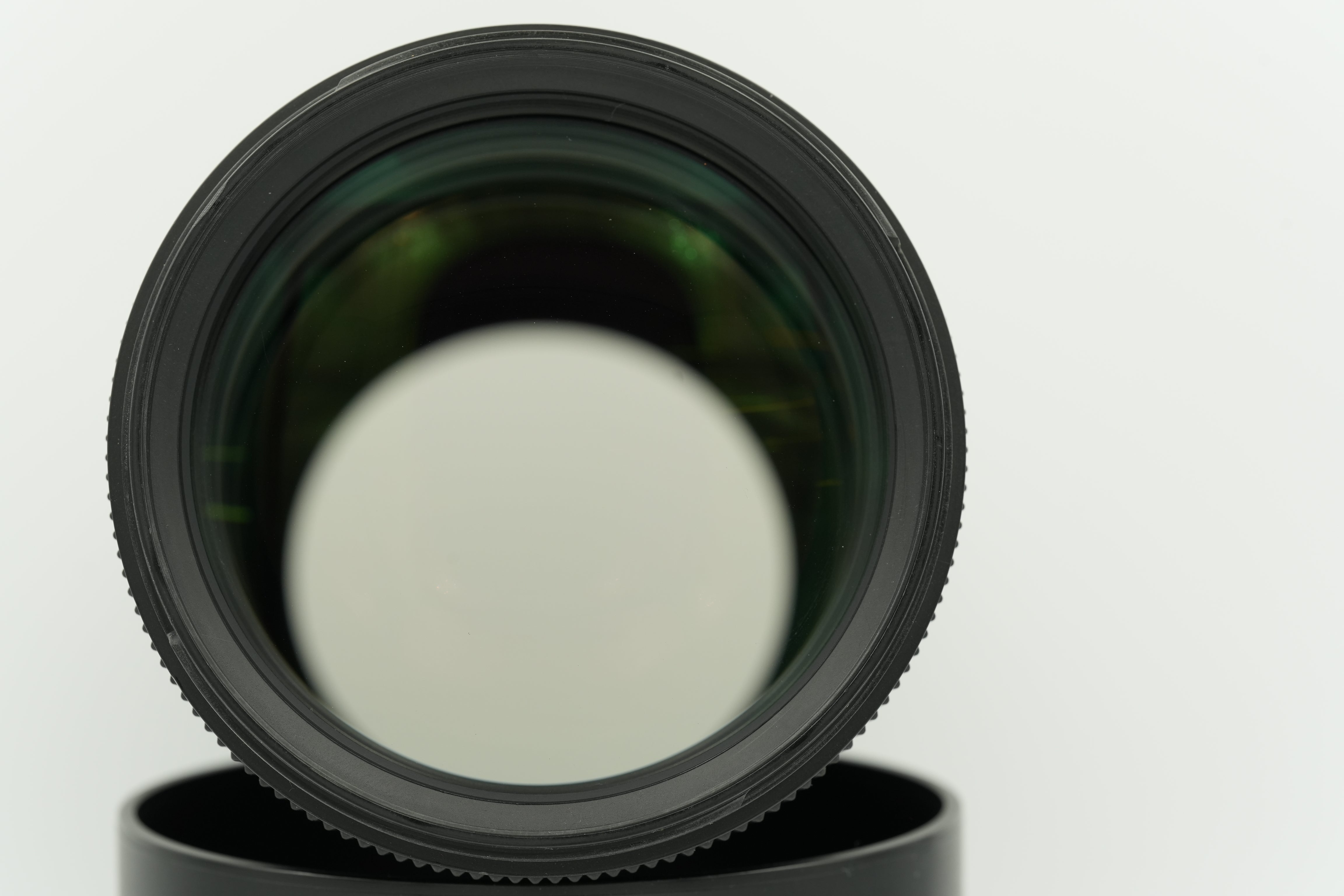 Used Sigma 135mm f/1.8 DG HSM ART Lens for Nikon F Mount - Perfect for Portrait, Wedding & Low Light Photography